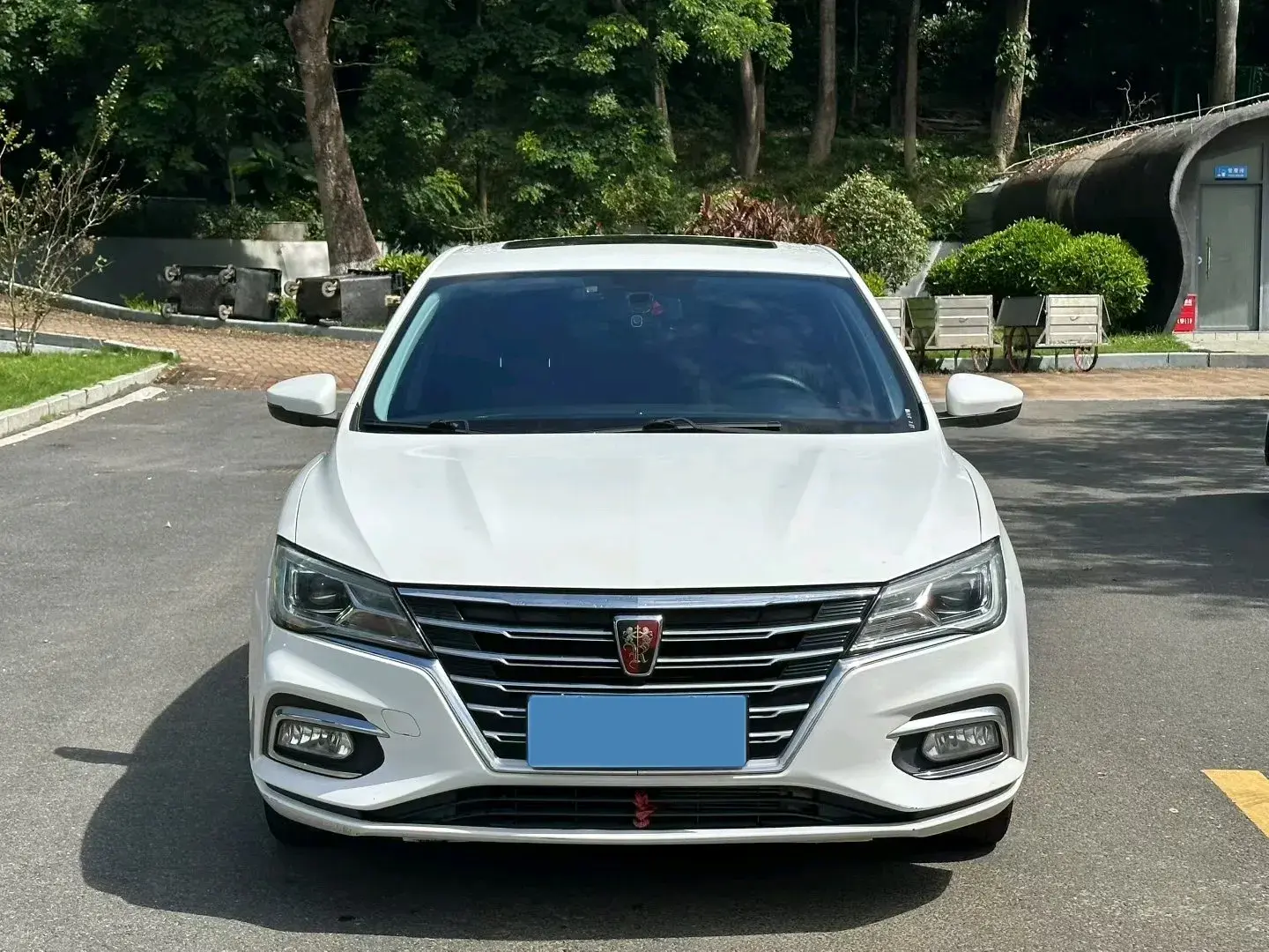 2019 ROEWE I5 thumbnail 2