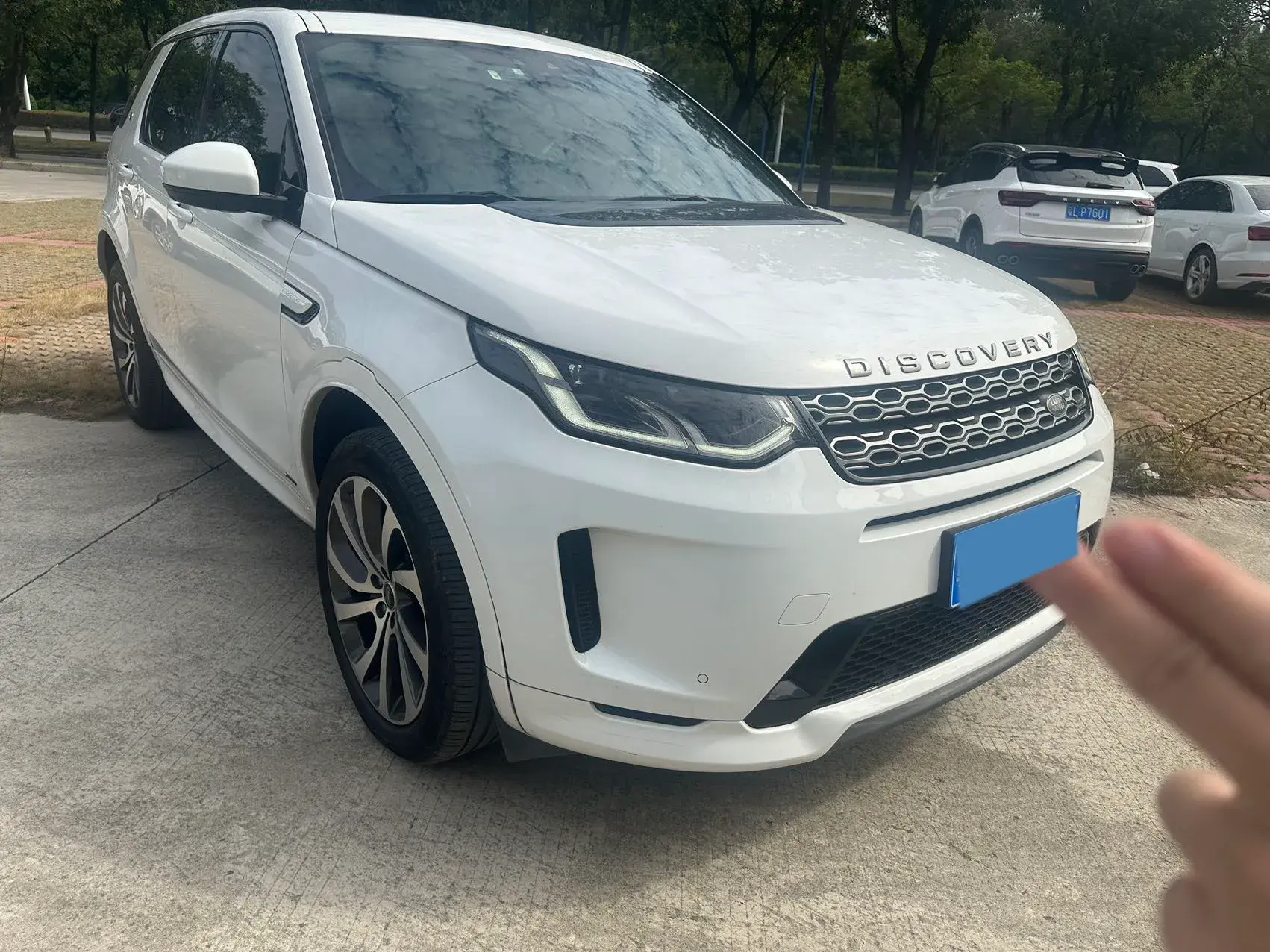 2020 LAND ROVER thumbnail 2