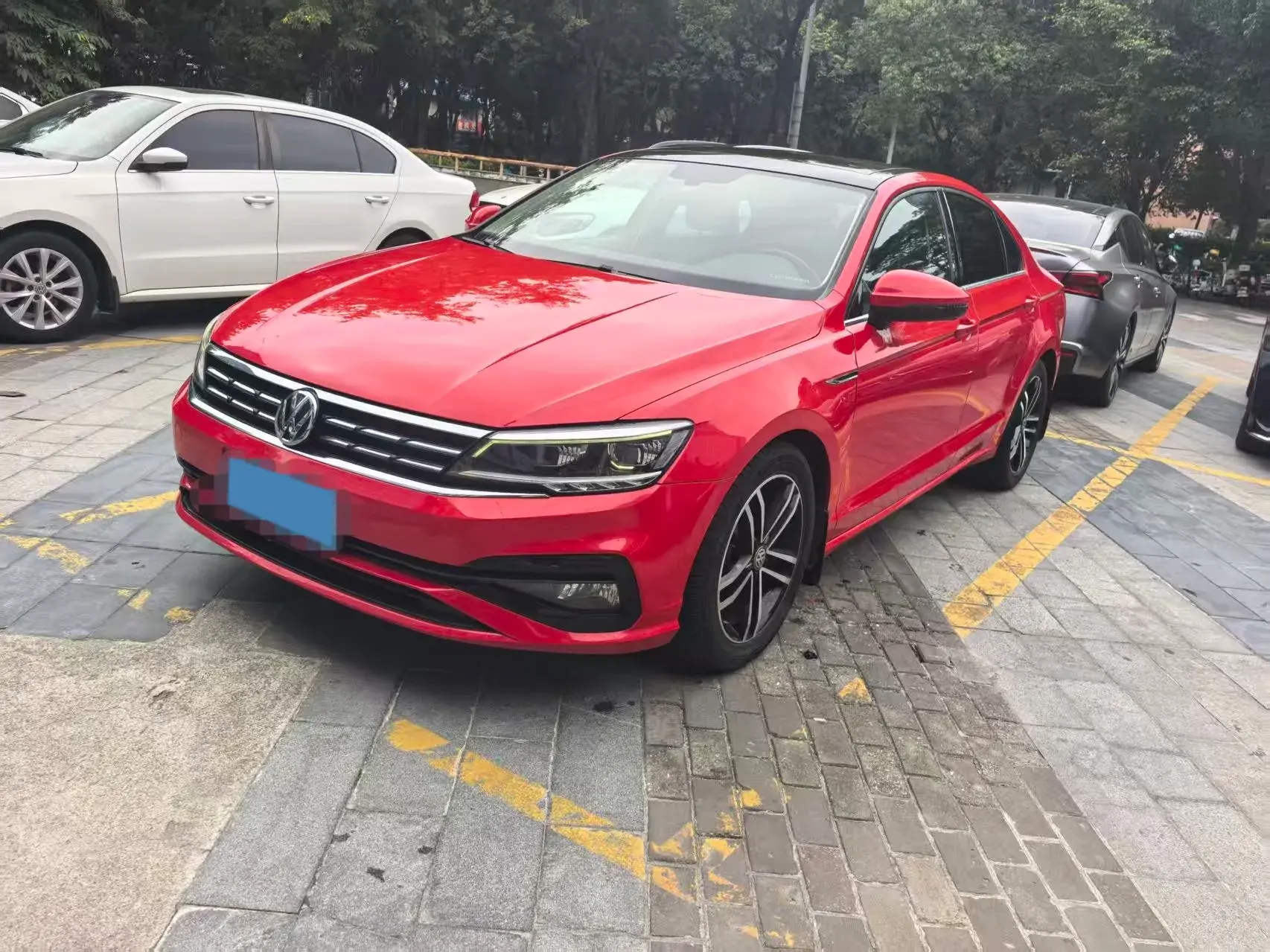 2019 VOLKSWAGEN LAMANDO view 1