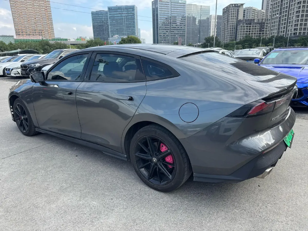 2023 ChangAn UNI-V iDD 1.5T 170HP L4 6TCT PHEV 18.4KWH,autocango,china used car exporter,china ev exporter,chinese used car exporter,chinese used ev exporter