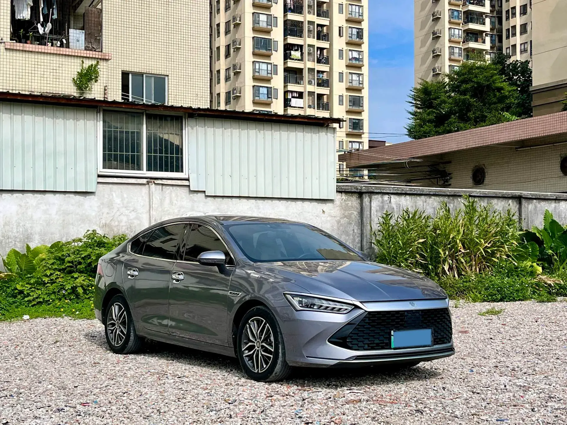 2021 BYD QIN thumbnail 4