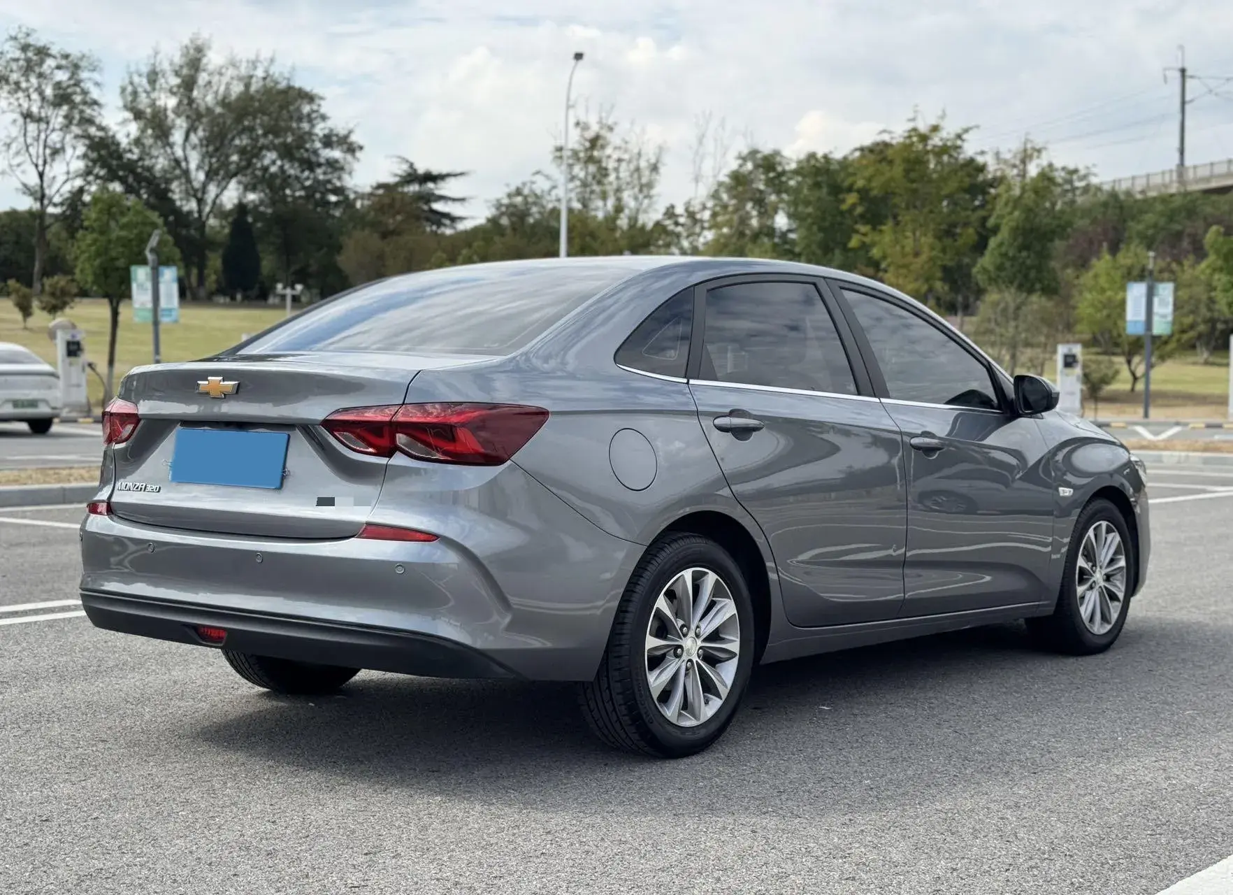 2022 CHEVROLET MONZA thumbnail 3