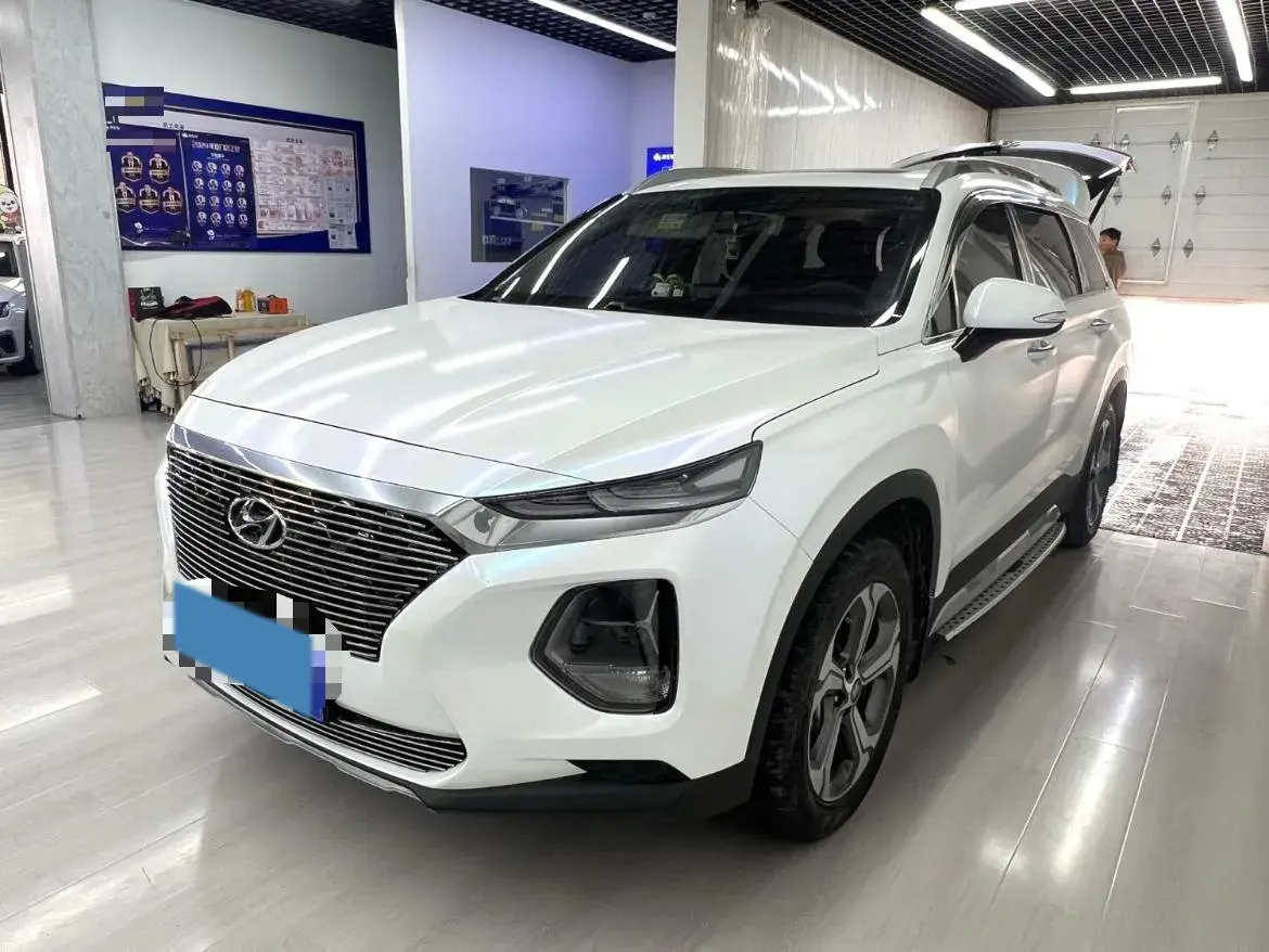 2021 HYUNDAI CUSTO view 1