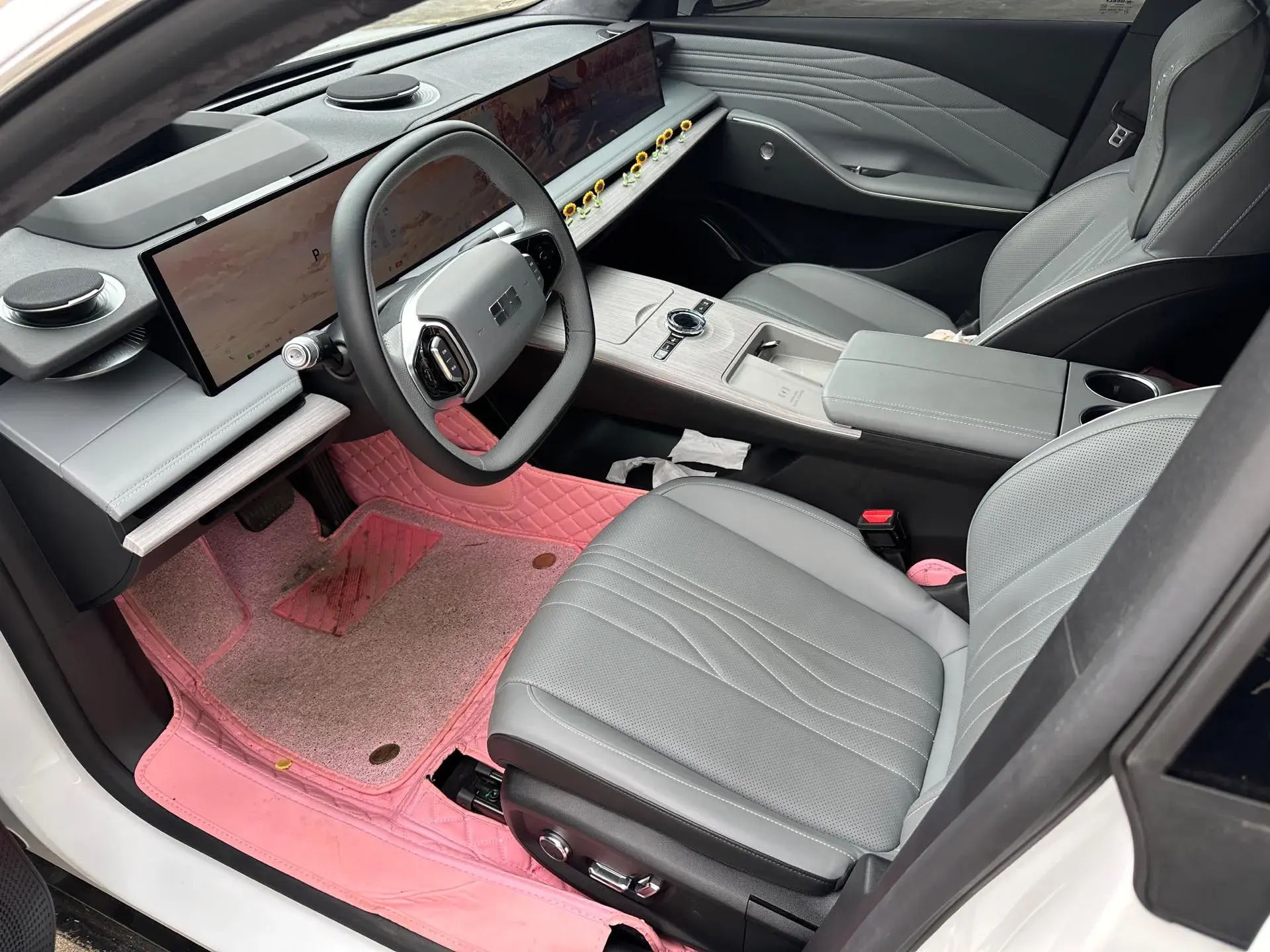 2024 GEELY GALAXY thumbnail 4