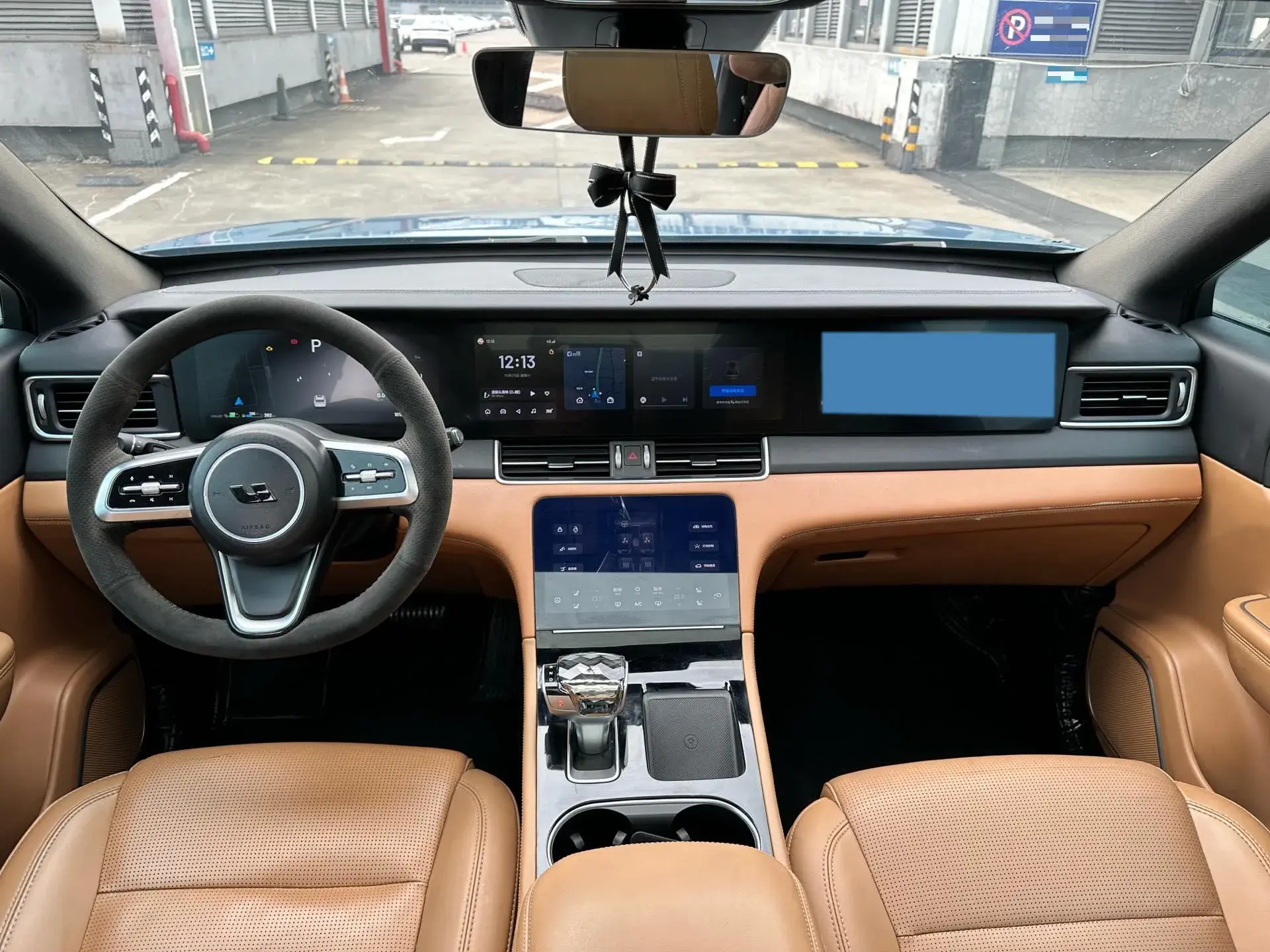 2021 LI ONE thumbnail 4