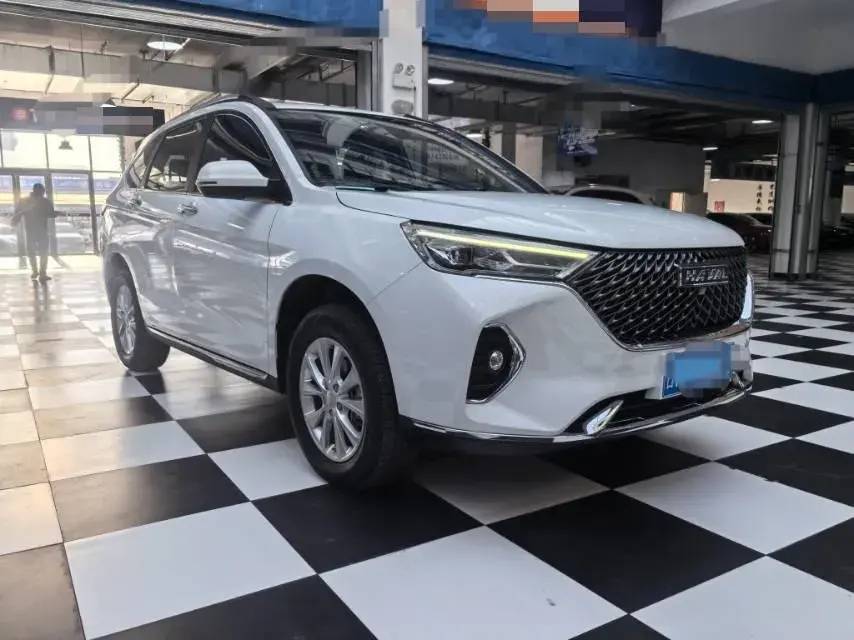2021 HAVAL M6 thumbnail 3