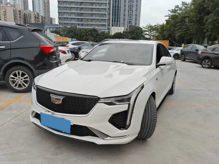 2020 CADILLAC CT4 view 1