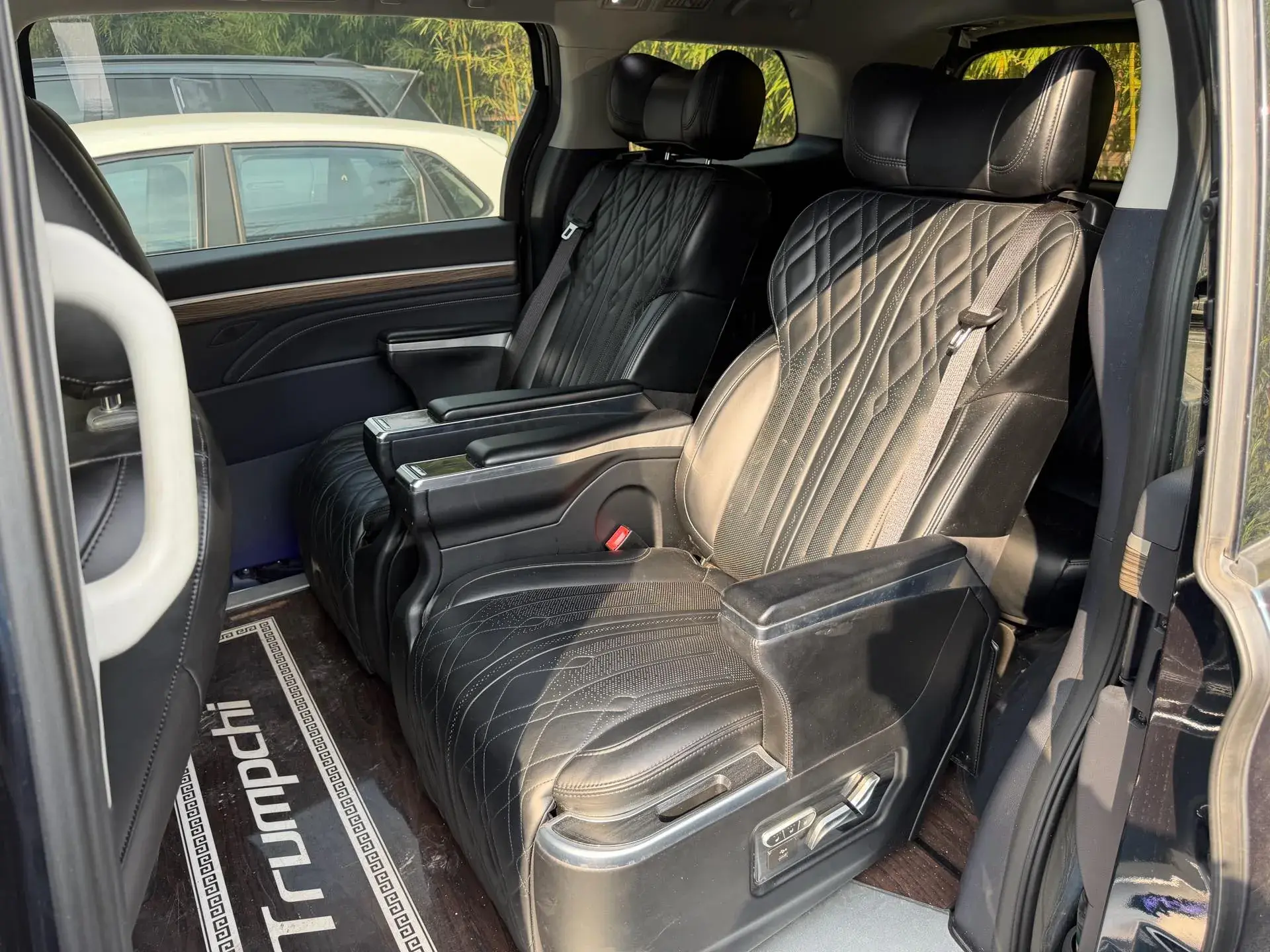 2023 GAC TRUMPCHI thumbnail 3