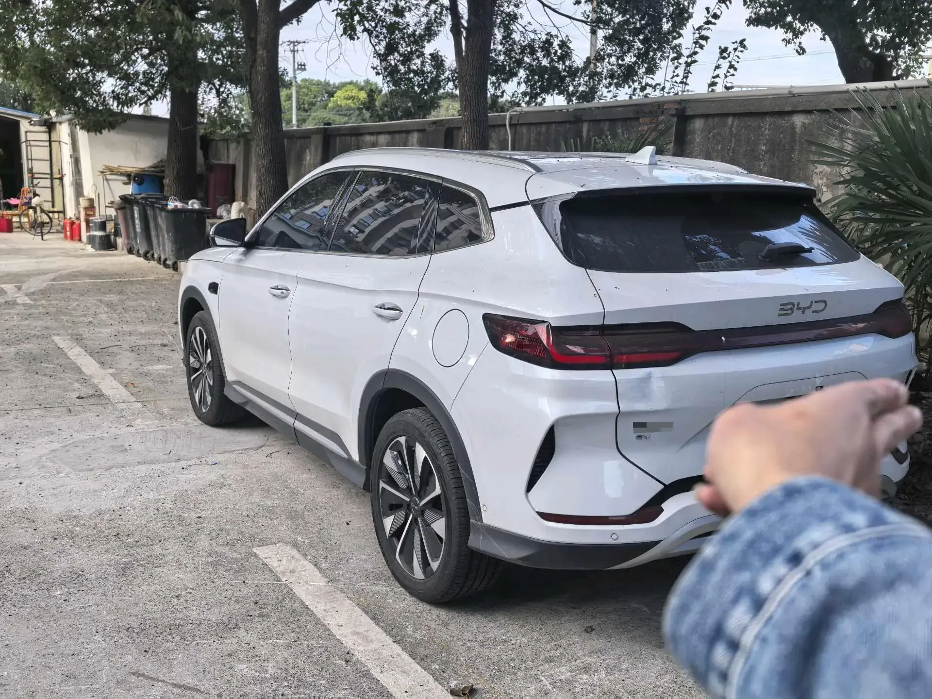 2025 BYD SONG thumbnail 2