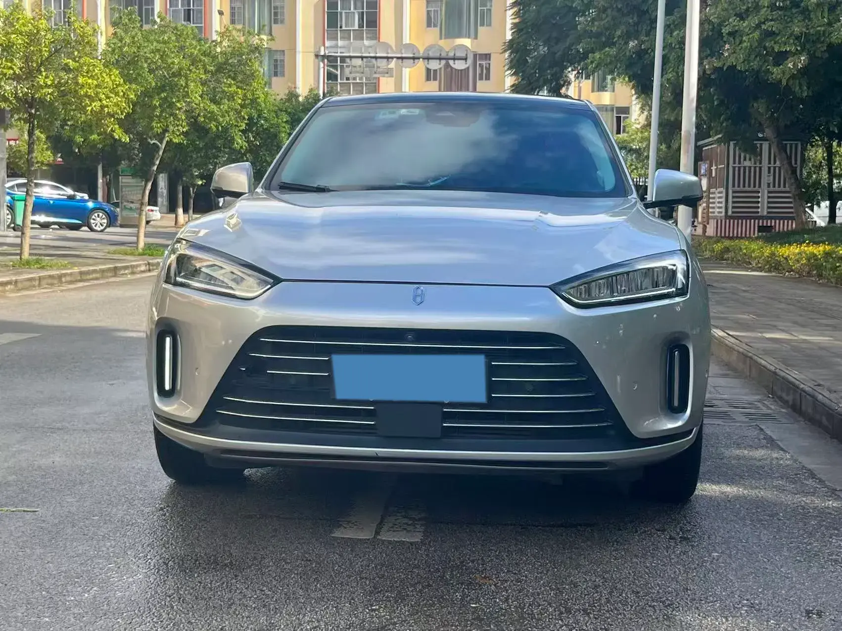 2022 AITO AITO thumbnail 2