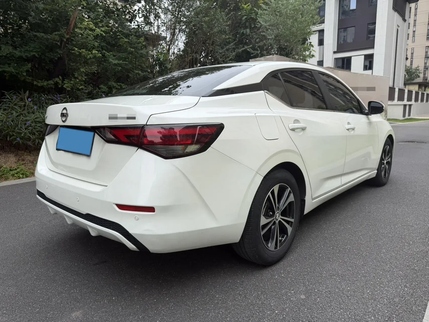 2021 NISSAN SYLPHY thumbnail 4