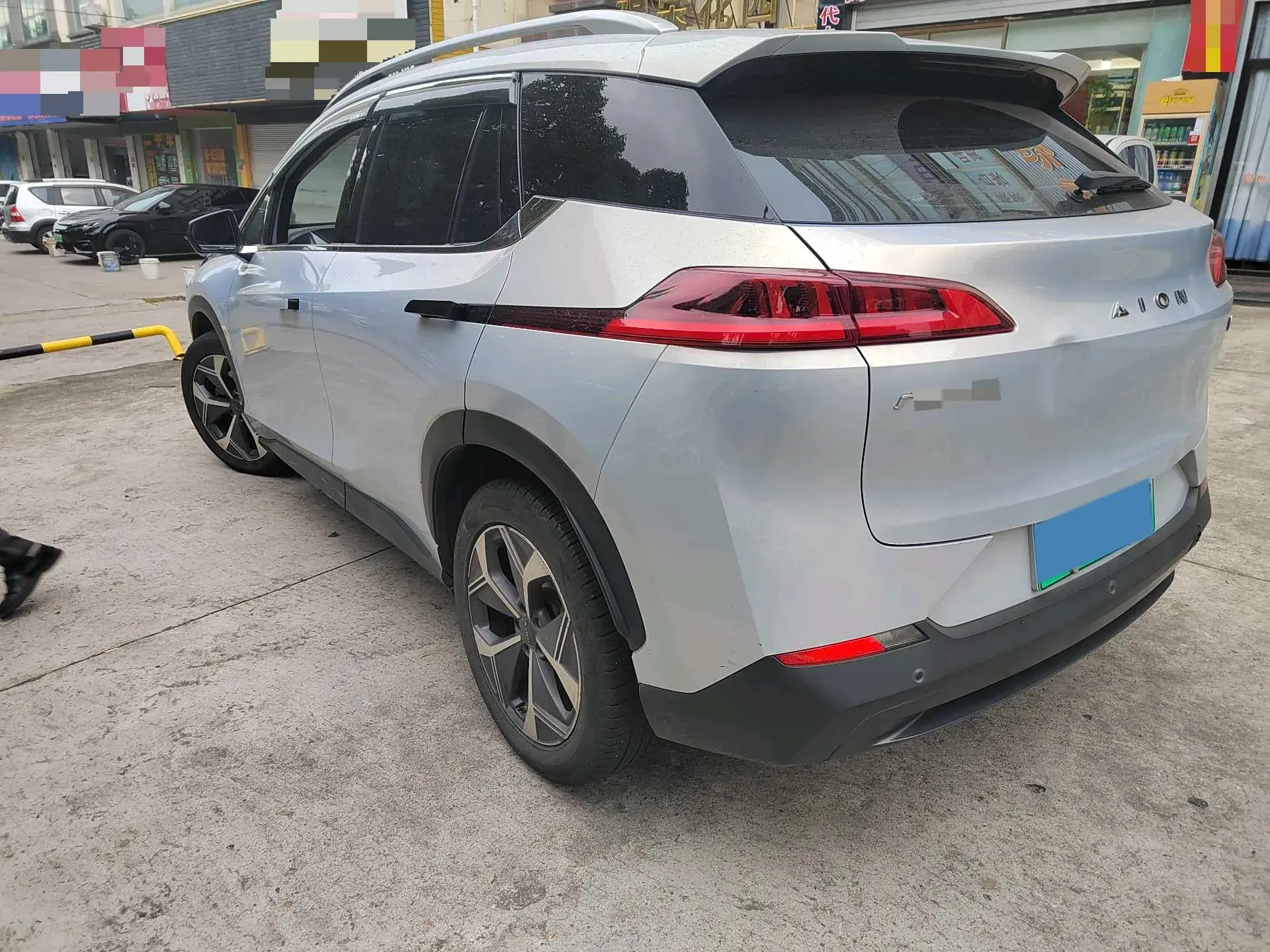 2022 AION V thumbnail 3