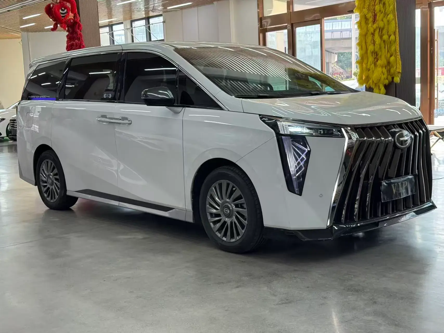 2023 GAC TRUMPCHI thumbnail 3