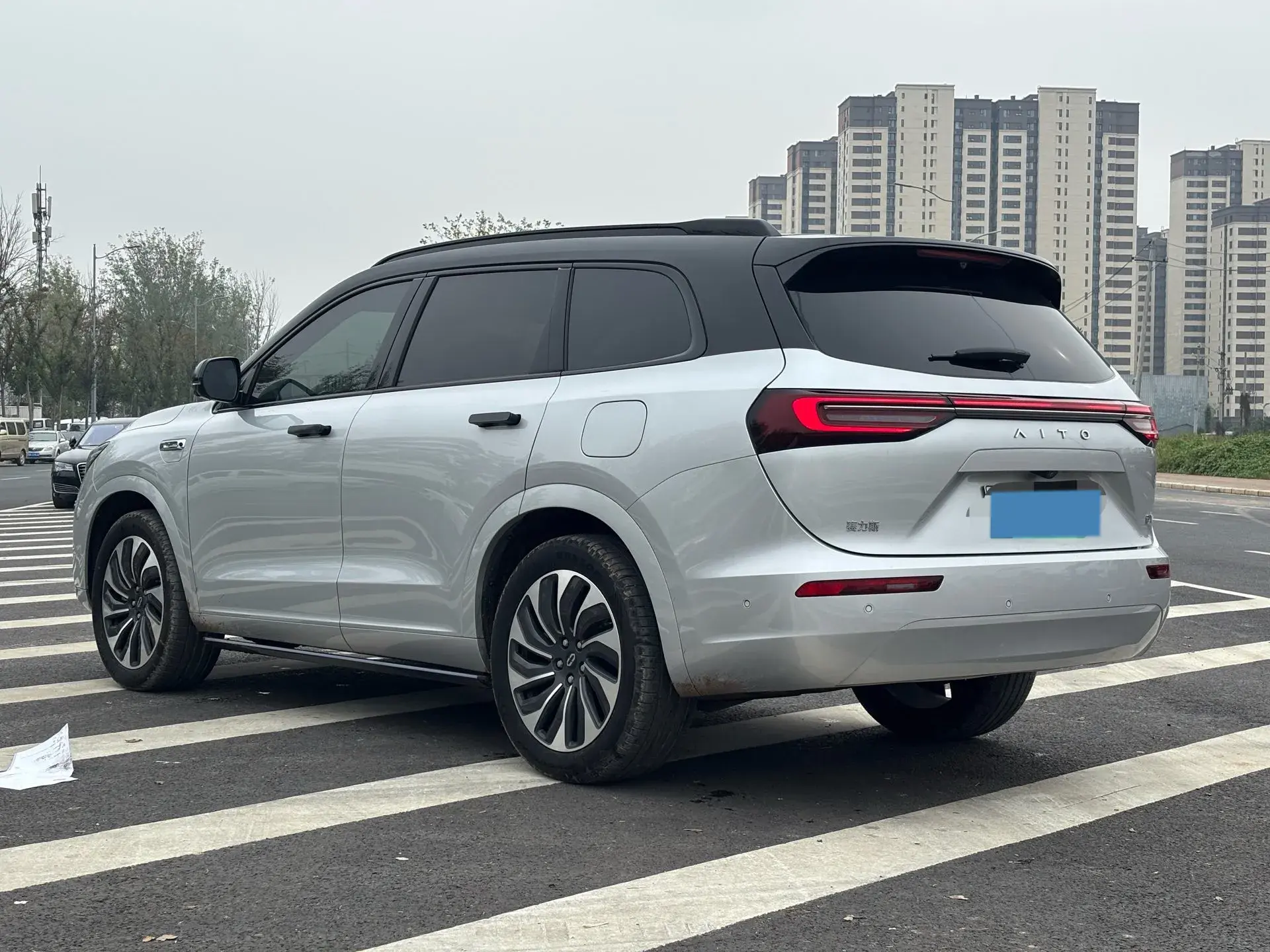 2024 AITO AITO thumbnail 4