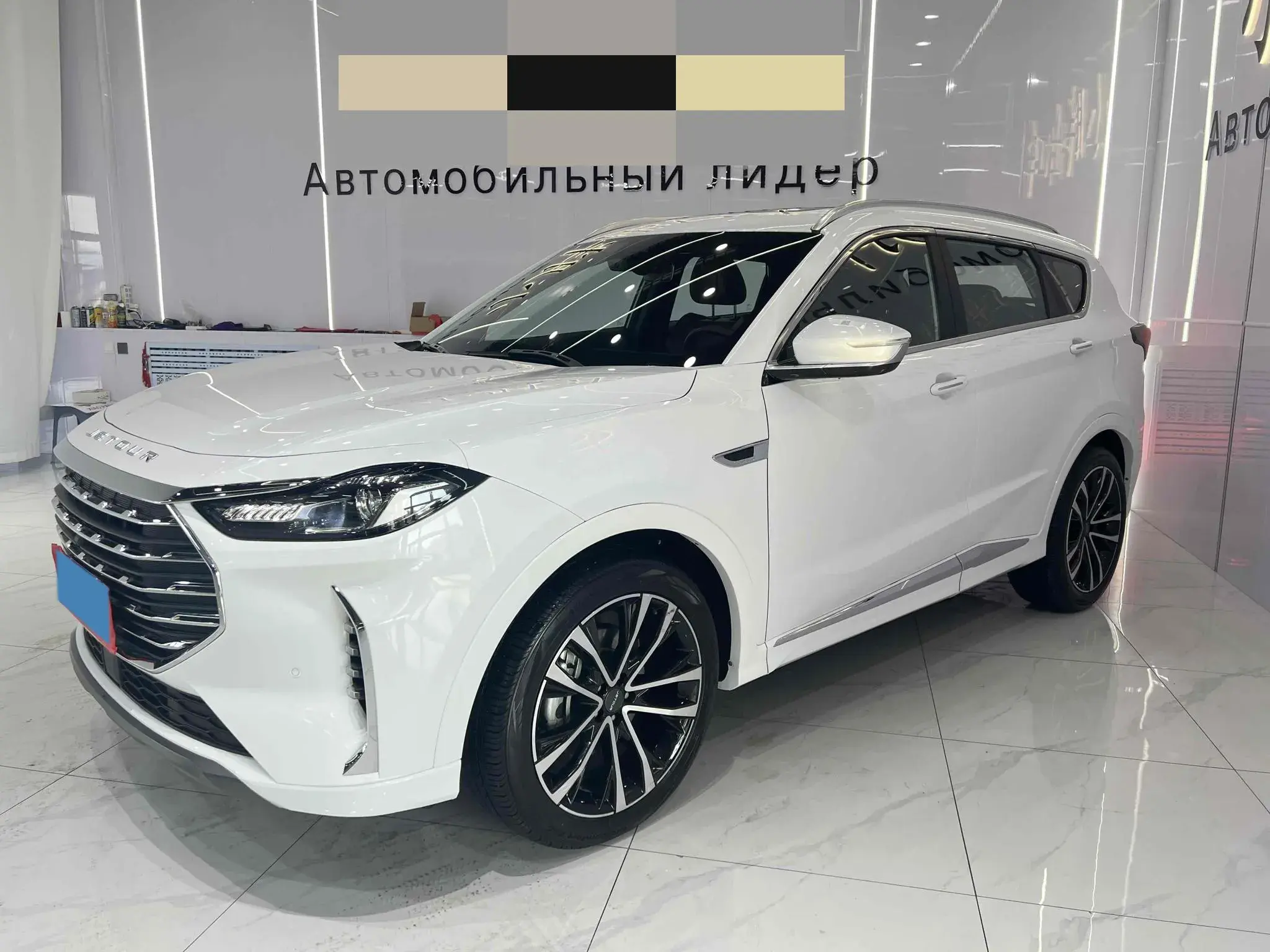 2021 JETOUR X70 view 1