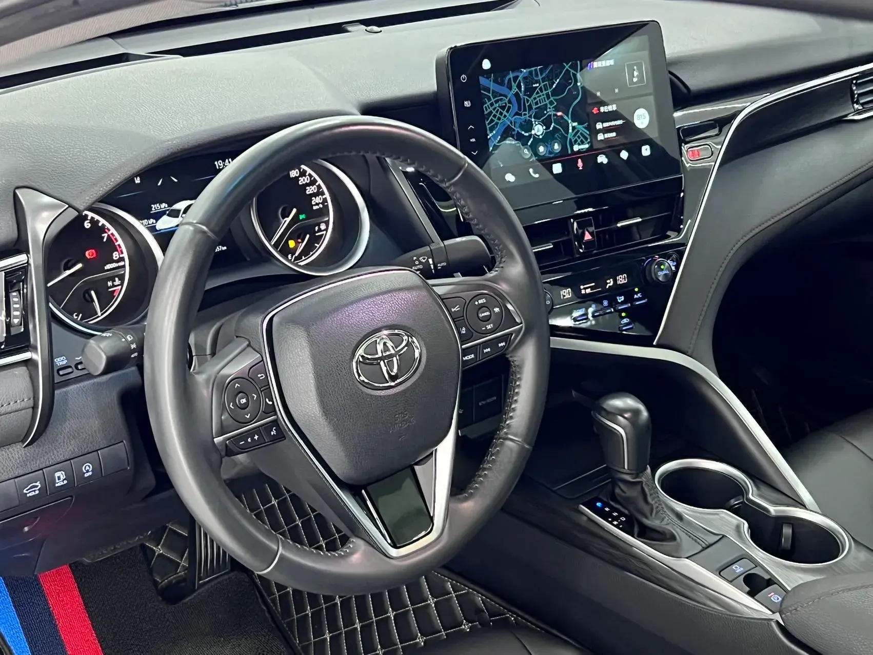 2023 TOYOTA CAMRY thumbnail 4