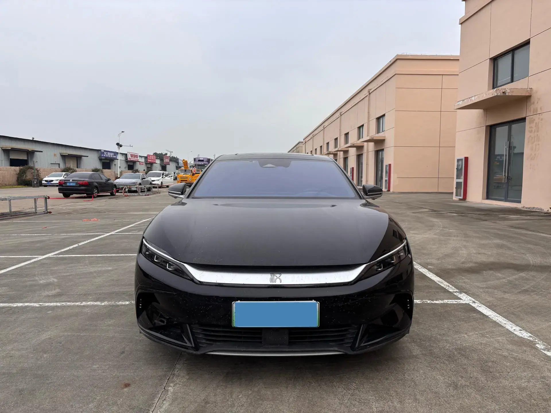 2023 BYD HAN thumbnail 2