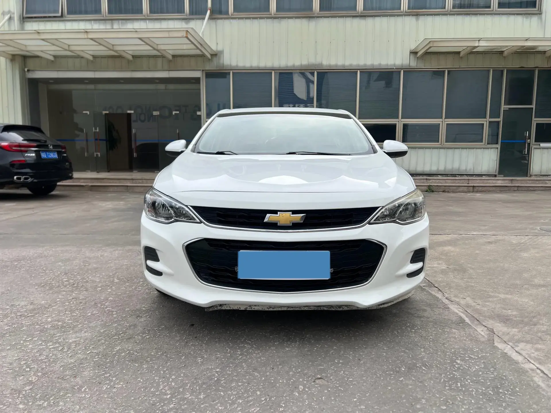 2019 CHEVROLET CAVALIER thumbnail 2