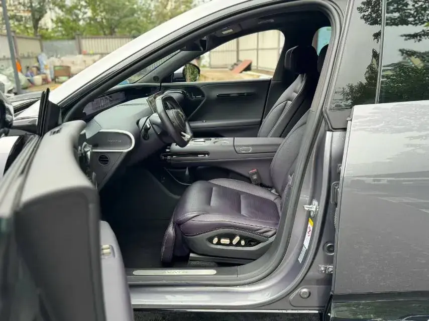 2024 AVATR 07 thumbnail 4