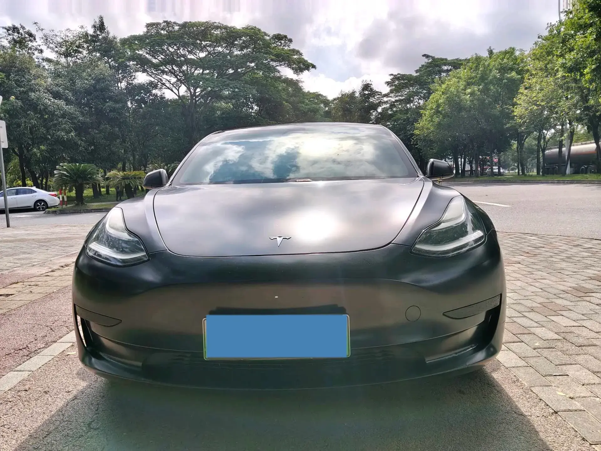 2020 TESLA MODEL thumbnail 2
