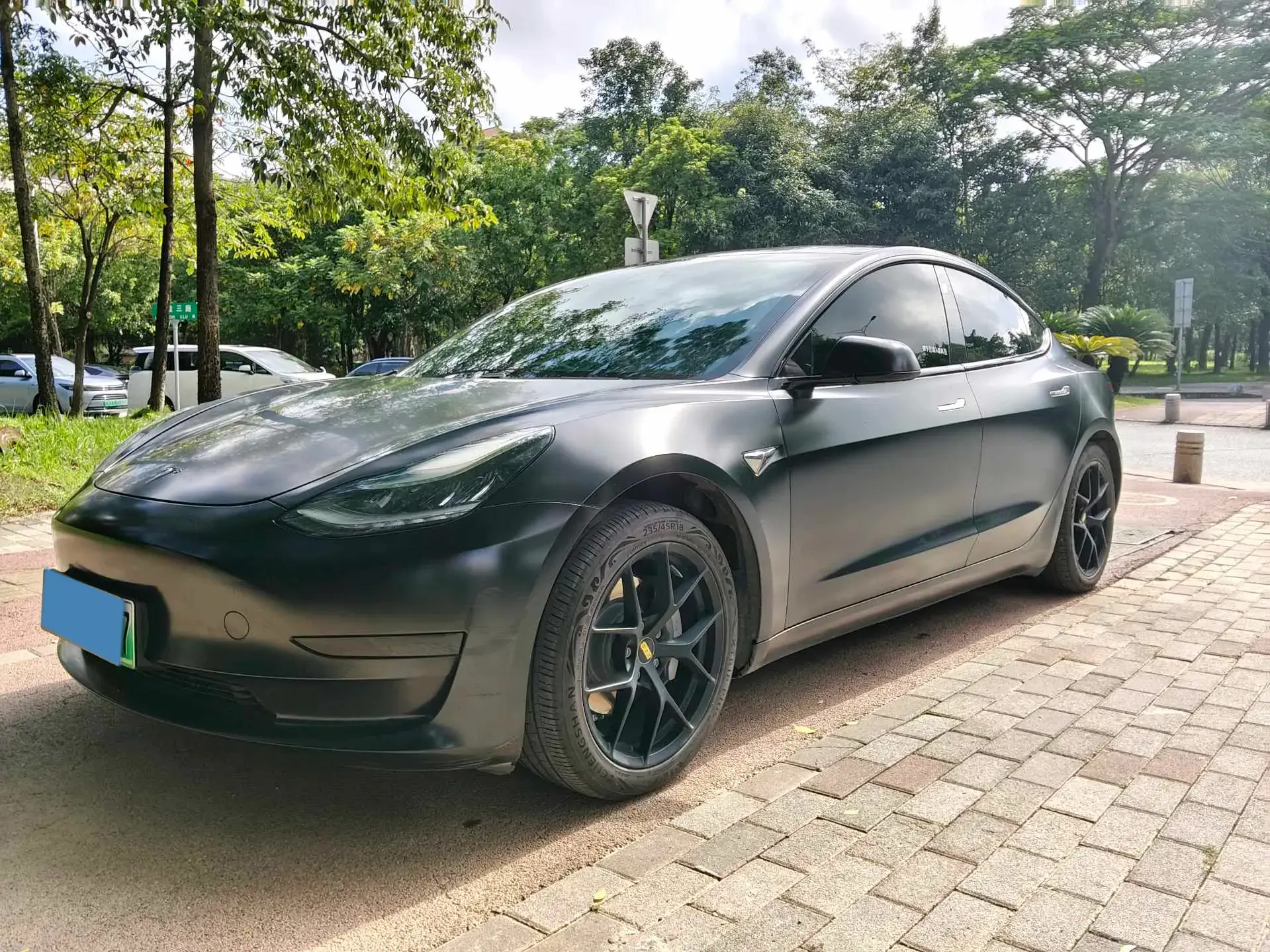 2020 TESLA MODEL view 1