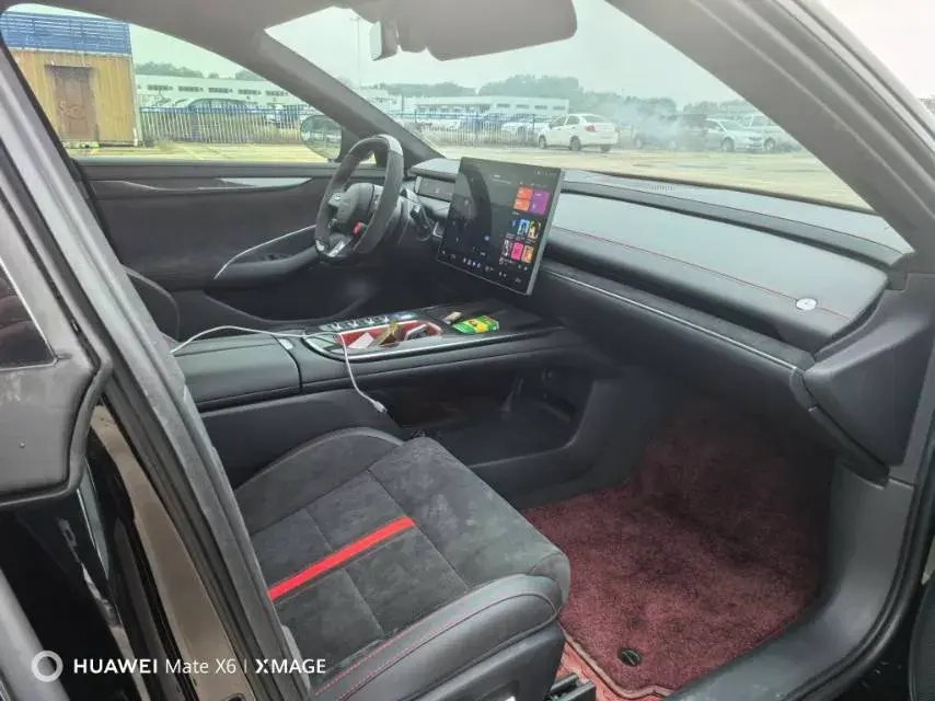 2025 MI SU7 thumbnail 4