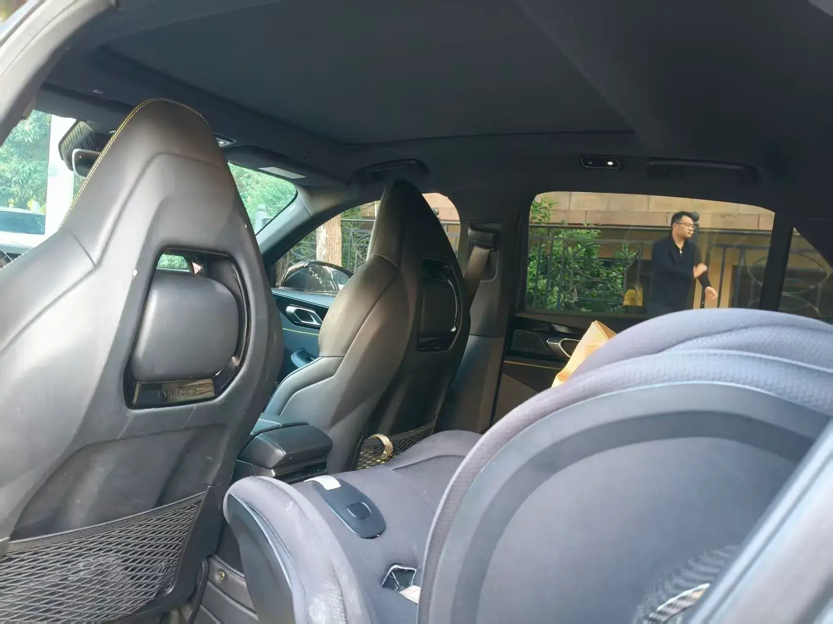 2023 LYNK&CO 03 thumbnail 4