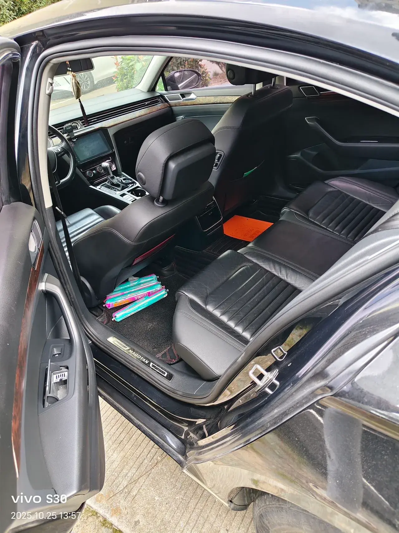 2018 VOLKSWAGEN MAGOTAN thumbnail 4