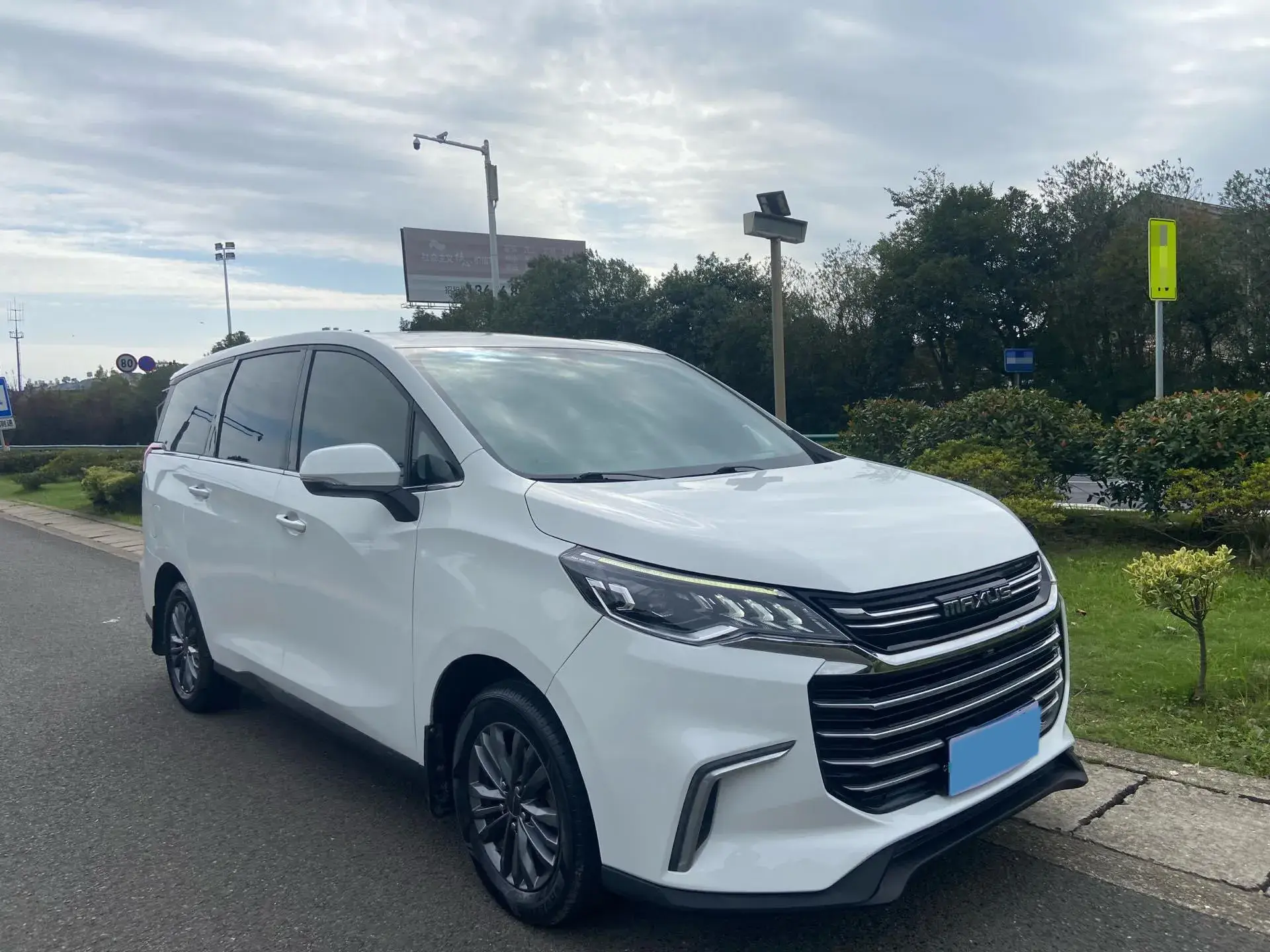 2019 MAXUS G50 thumbnail 2