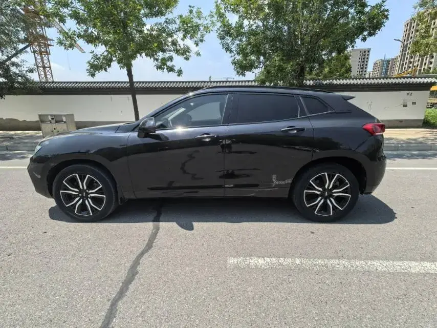 2017 ZOTYE T700 thumbnail 3