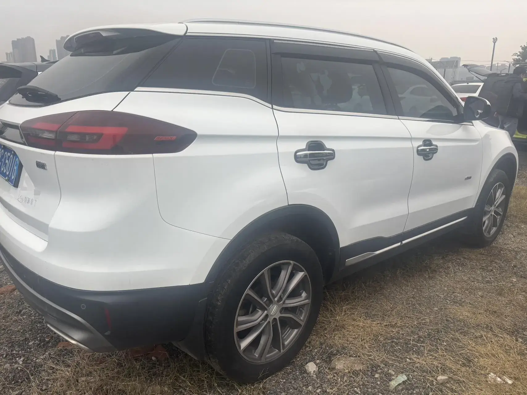 2020 GEELY AZKARRA thumbnail 2