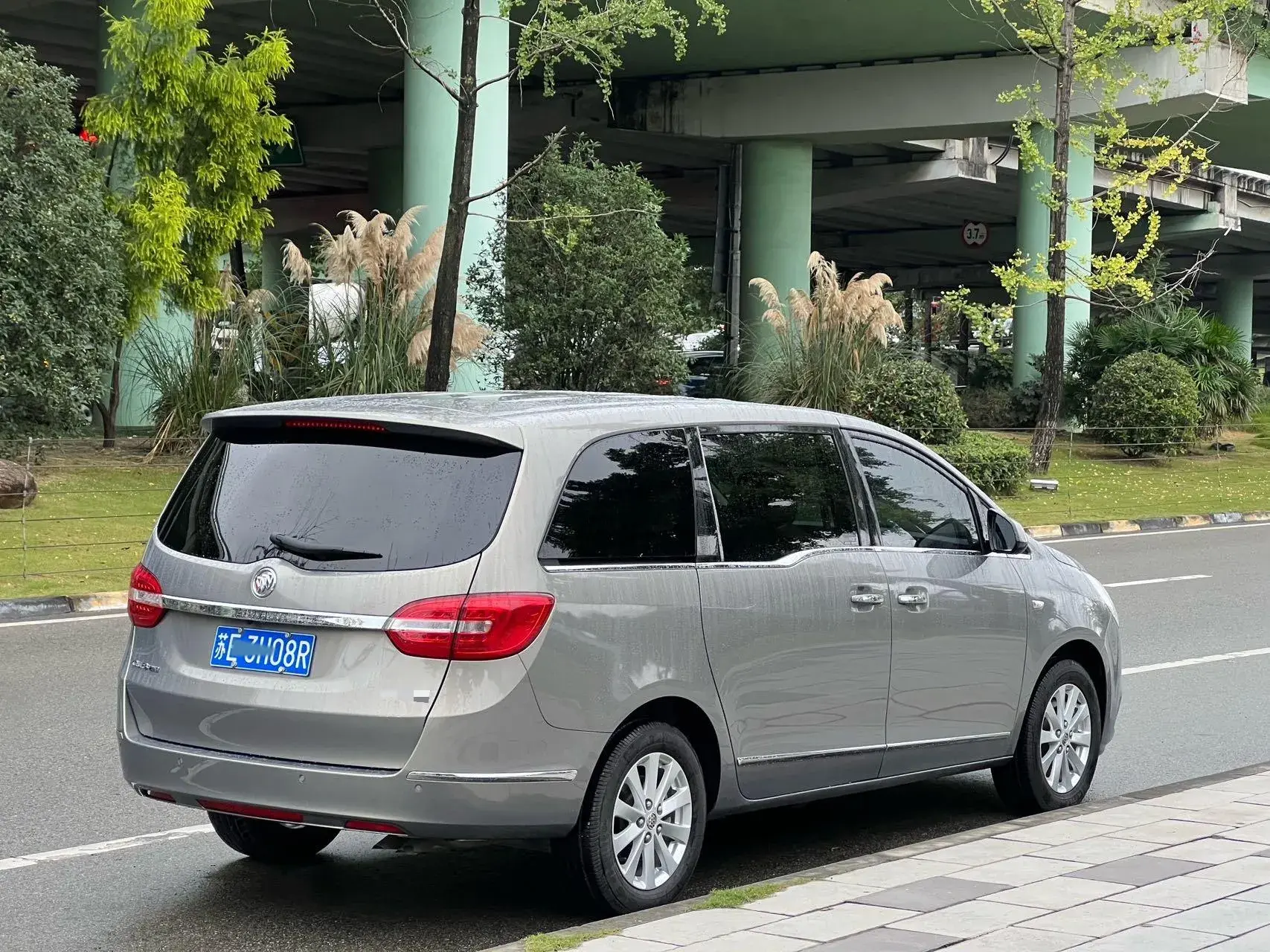 2018 BUICK GL8 thumbnail 4