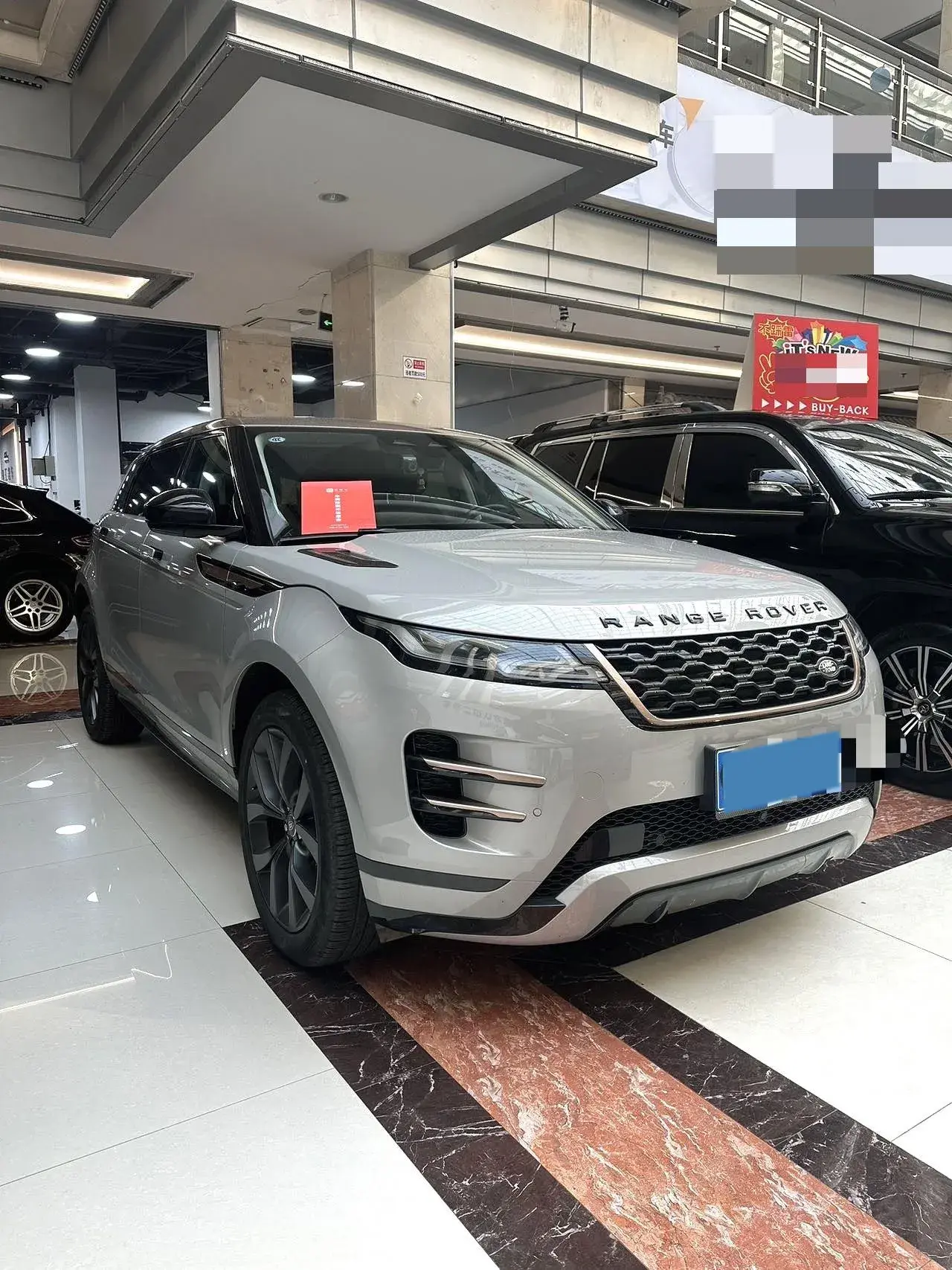 2023 LAND ROVER thumbnail 3