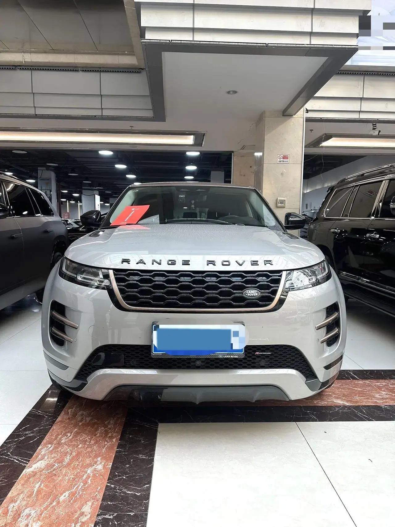 2023 LAND ROVER thumbnail 2