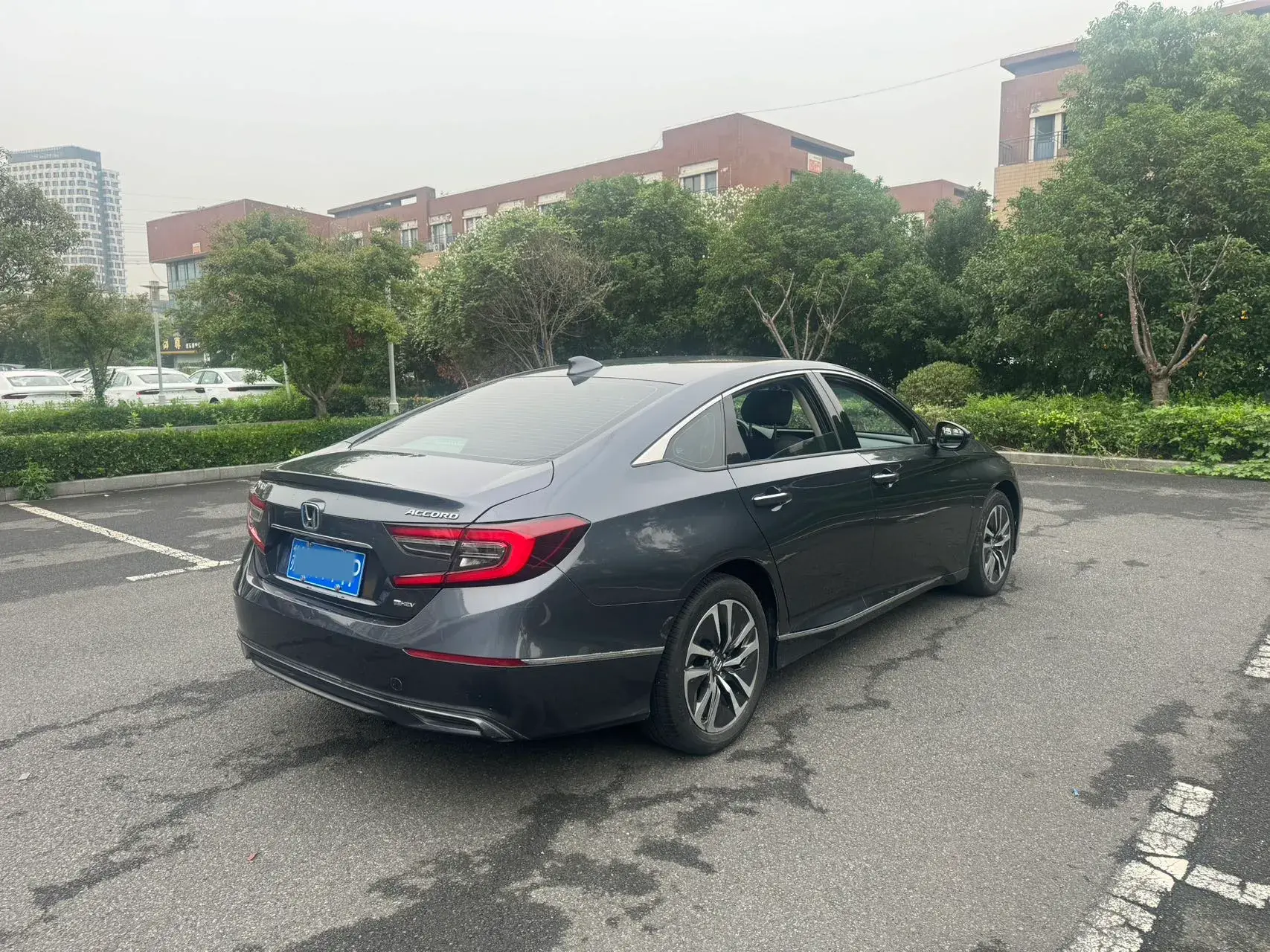 2022 HONDA ACCORD thumbnail 4