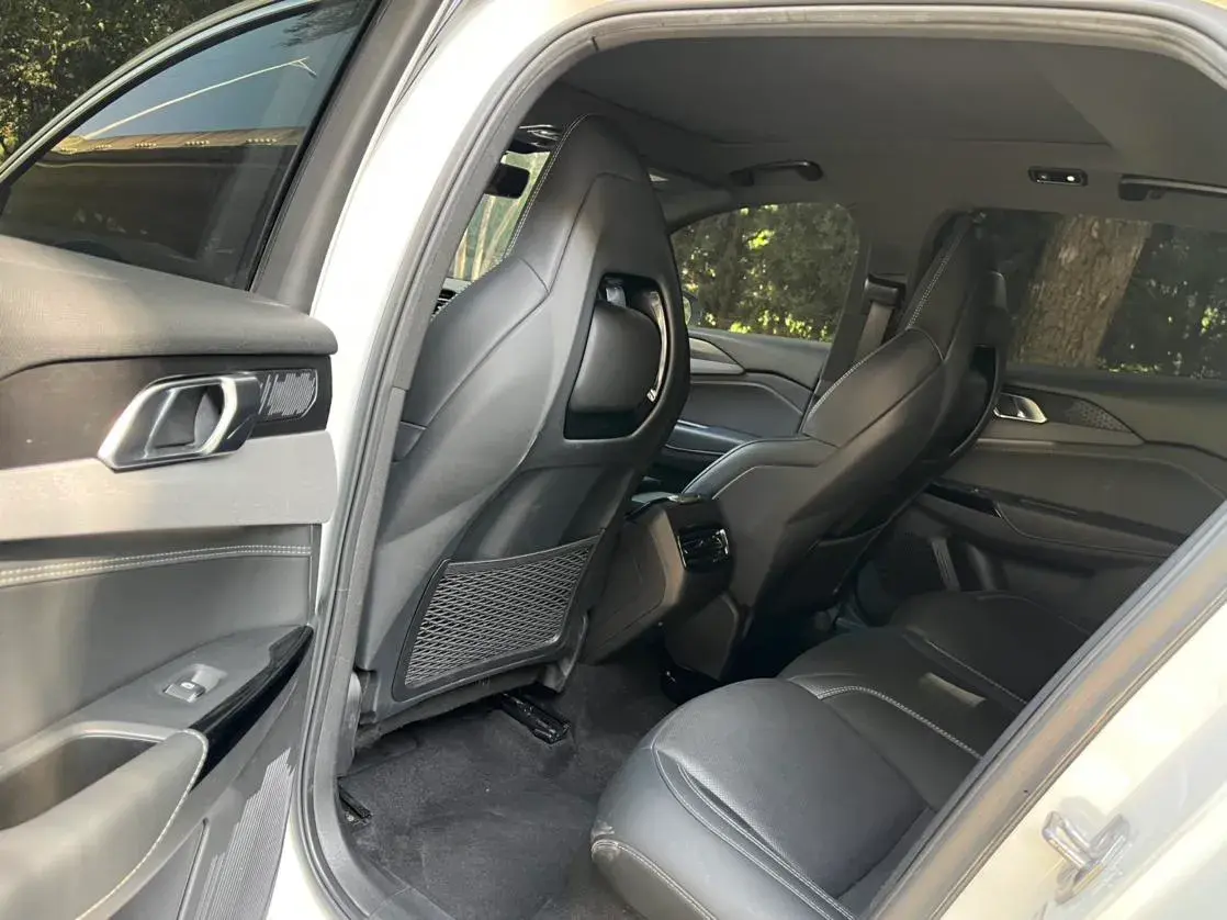 2022 LYNK&CO 03 thumbnail 4