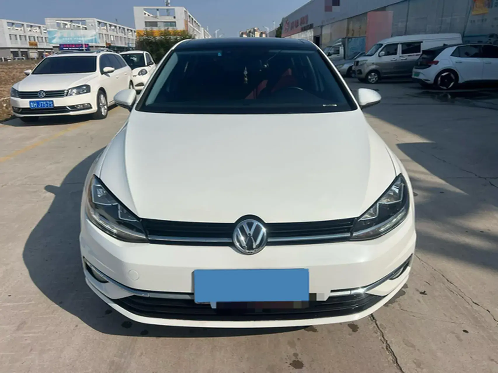 2019 VOLKSWAGEN GOLF thumbnail 2