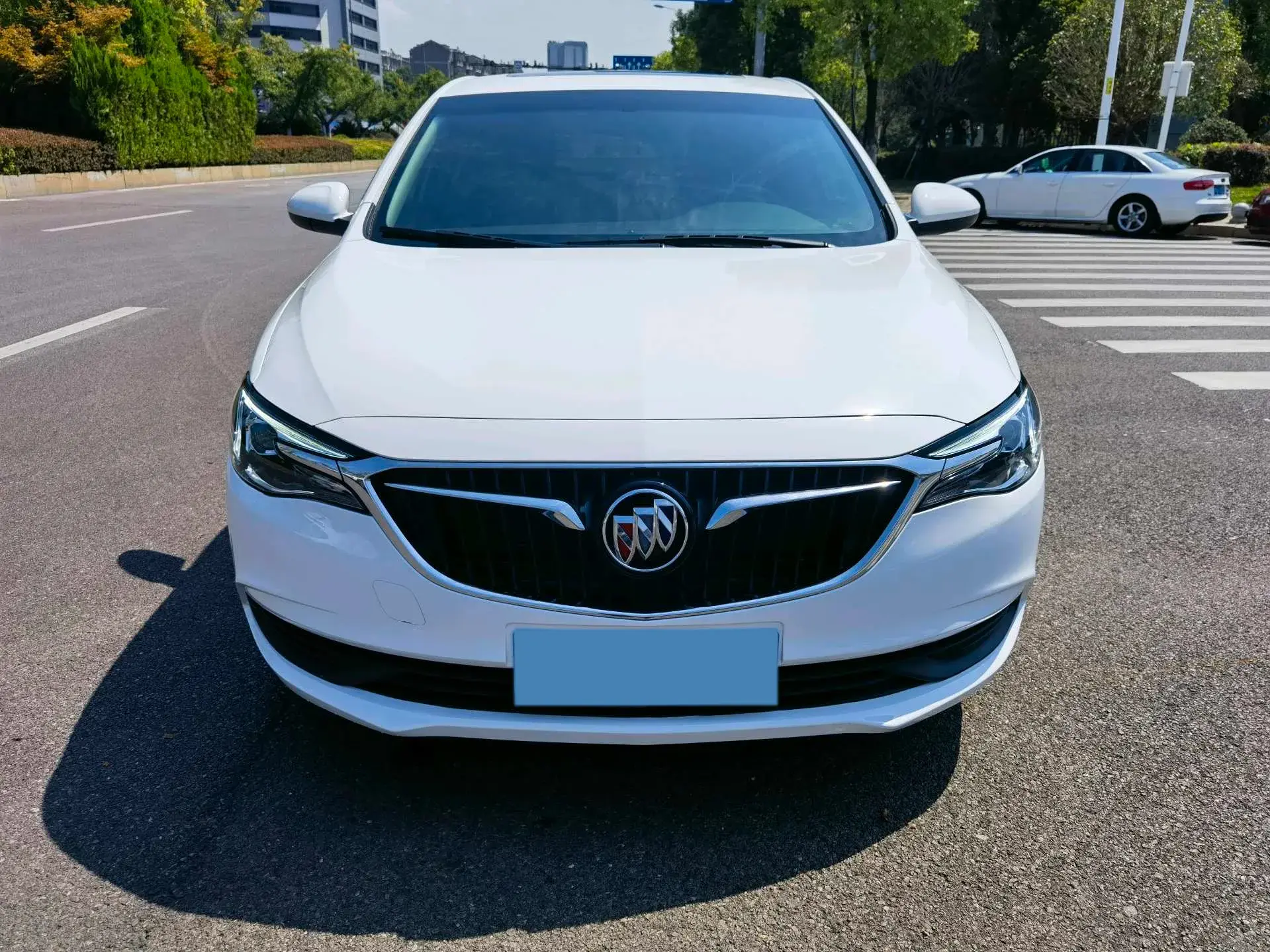 2021 BUICK EXCELLE thumbnail 2