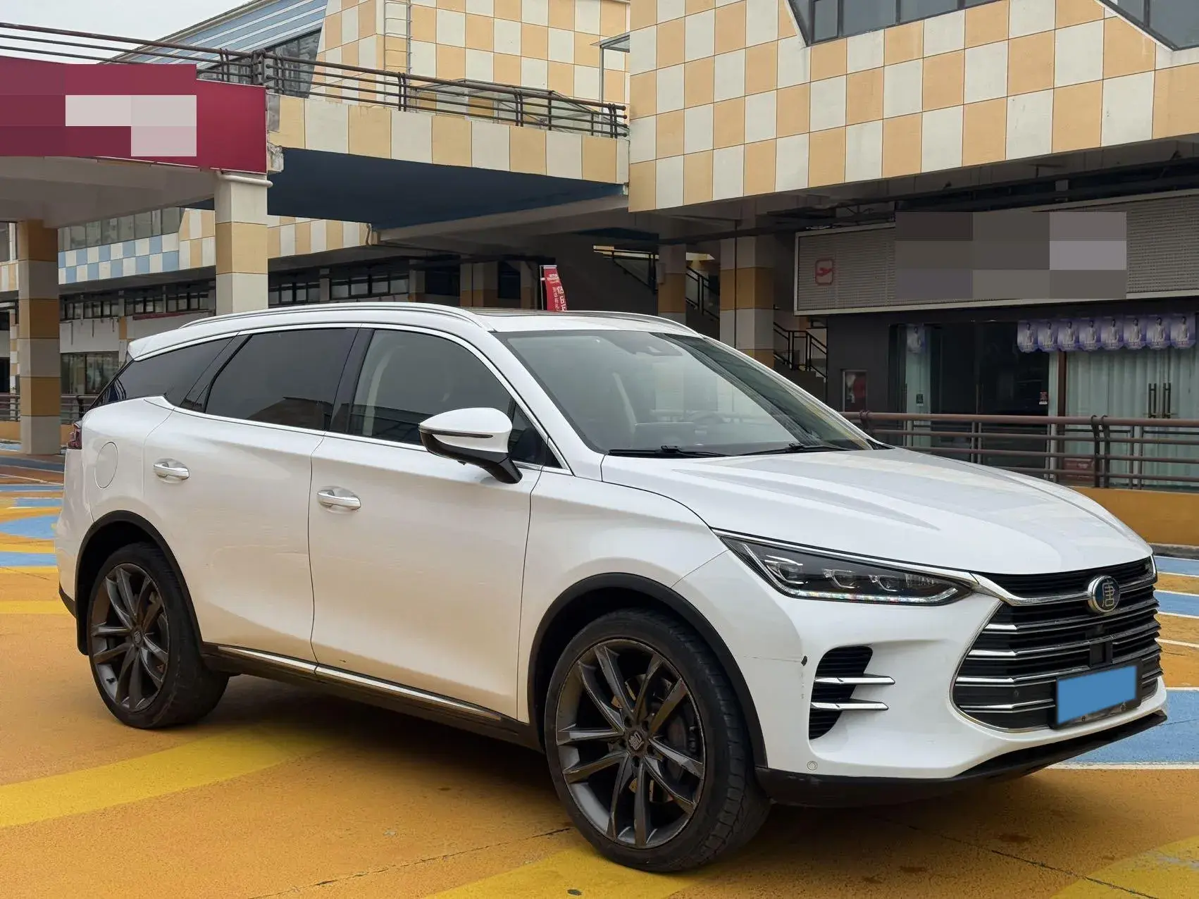 2018 BYD TANG thumbnail 3