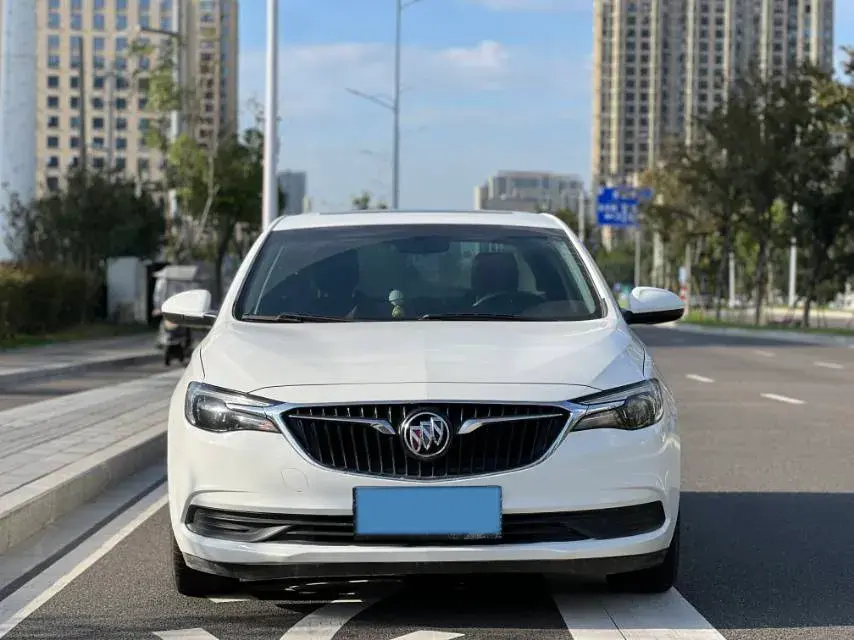 2021 BUICK EXCELLE thumbnail 2