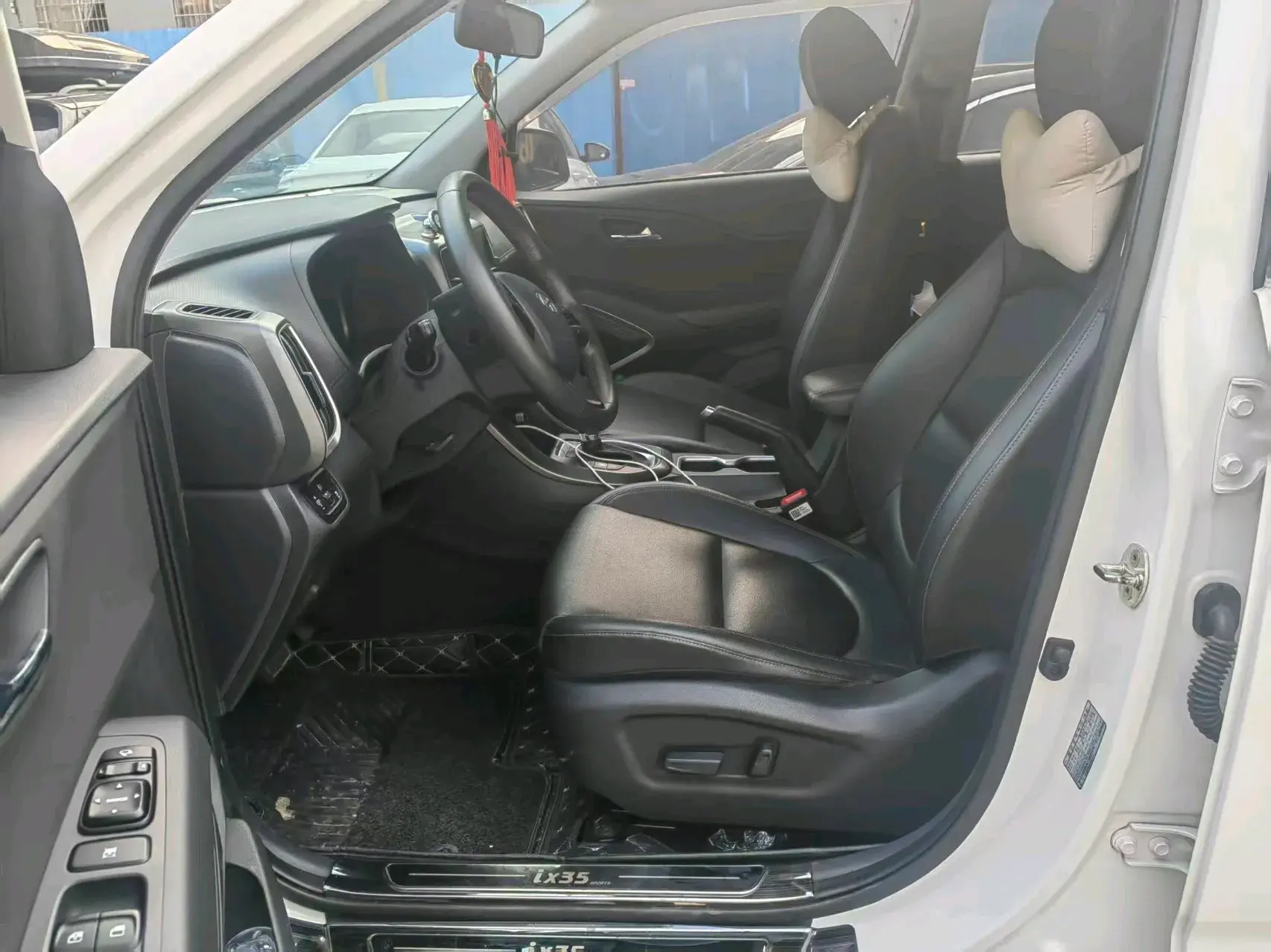 2018 HYUNDAI IX35 thumbnail 3