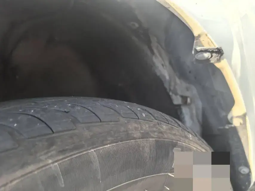 2017 BYD QIN thumbnail 4