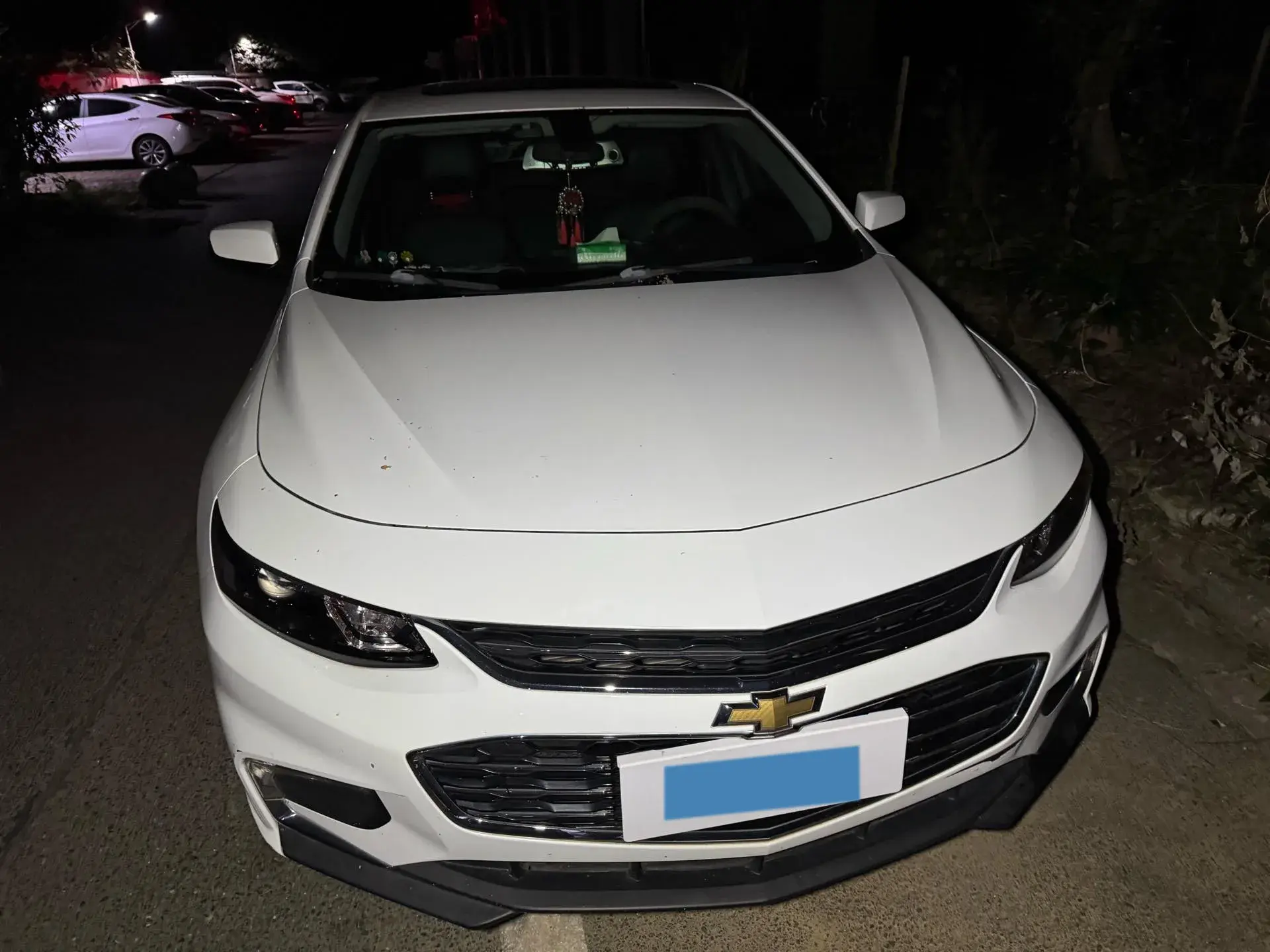 2018 CHEVROLET MALIBU thumbnail 2