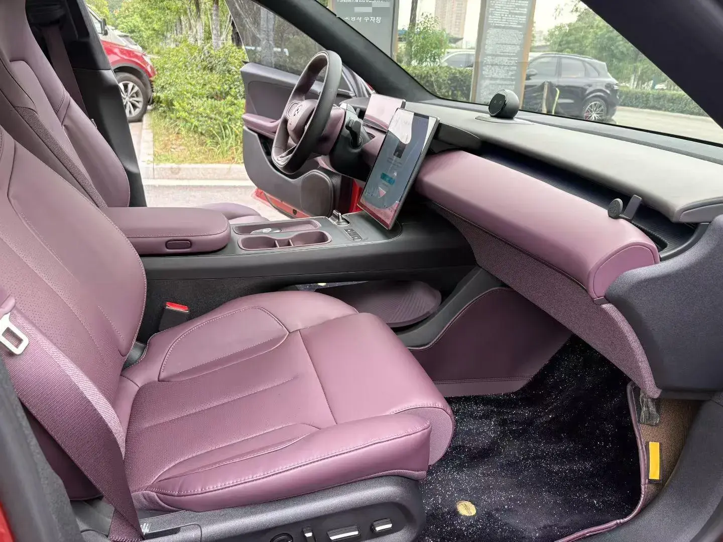 2023 NIO ET7 thumbnail 4