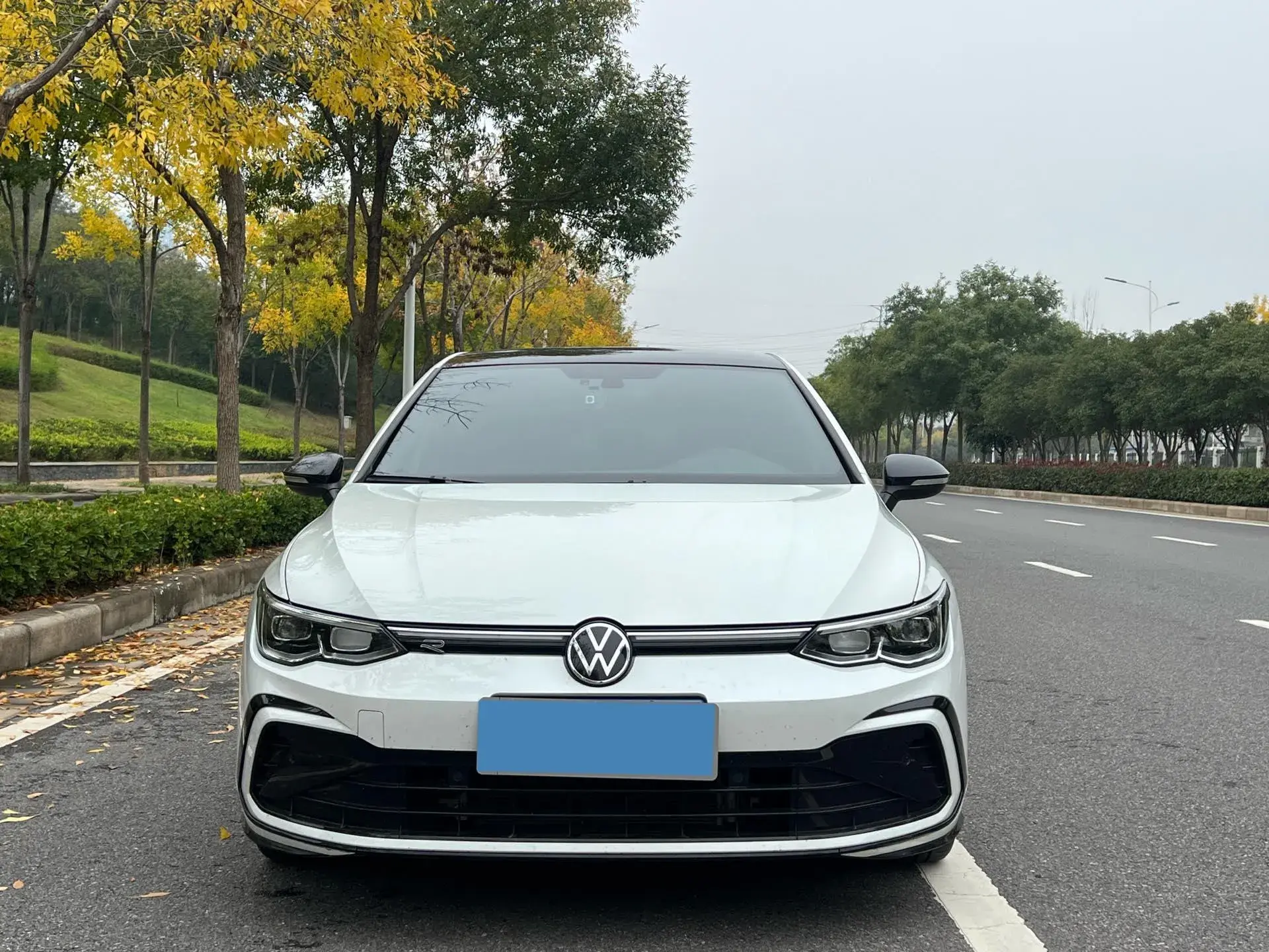 2021 VOLKSWAGEN GOLF thumbnail 2