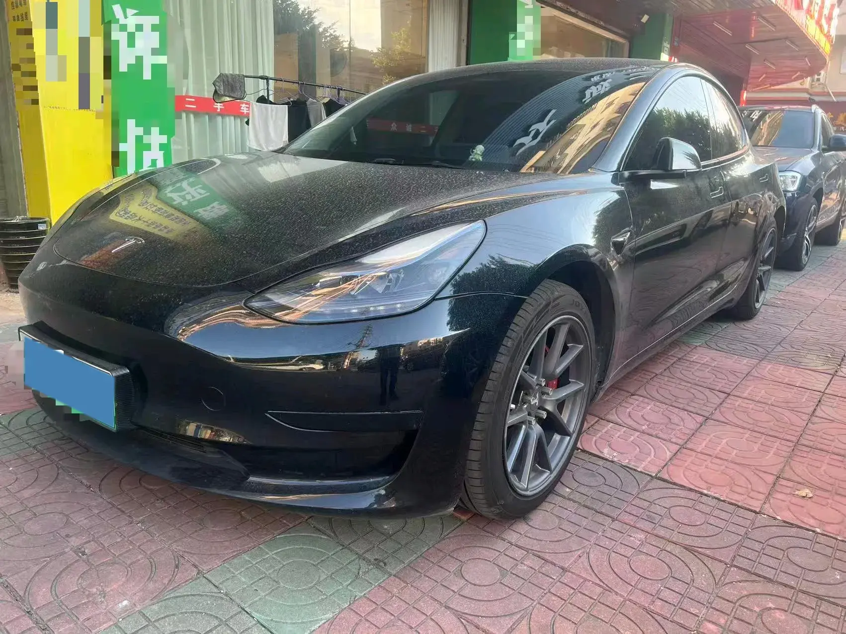 2022 TESLA MODEL view 1