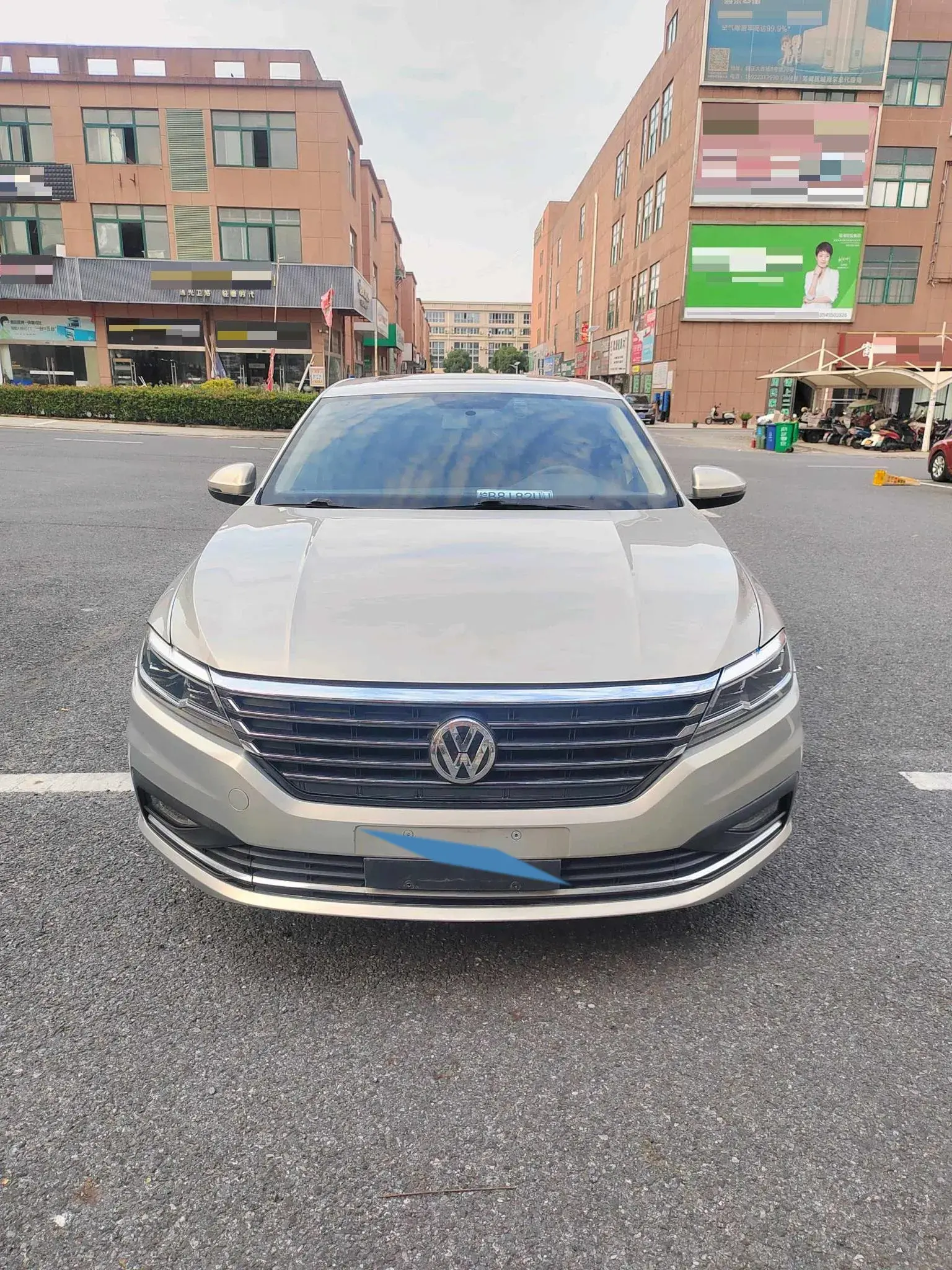 2018 VOLKSWAGEN LAVIDA thumbnail 2