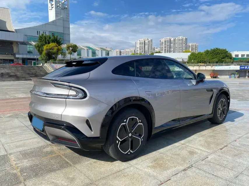 2025 MI YU7 thumbnail 4