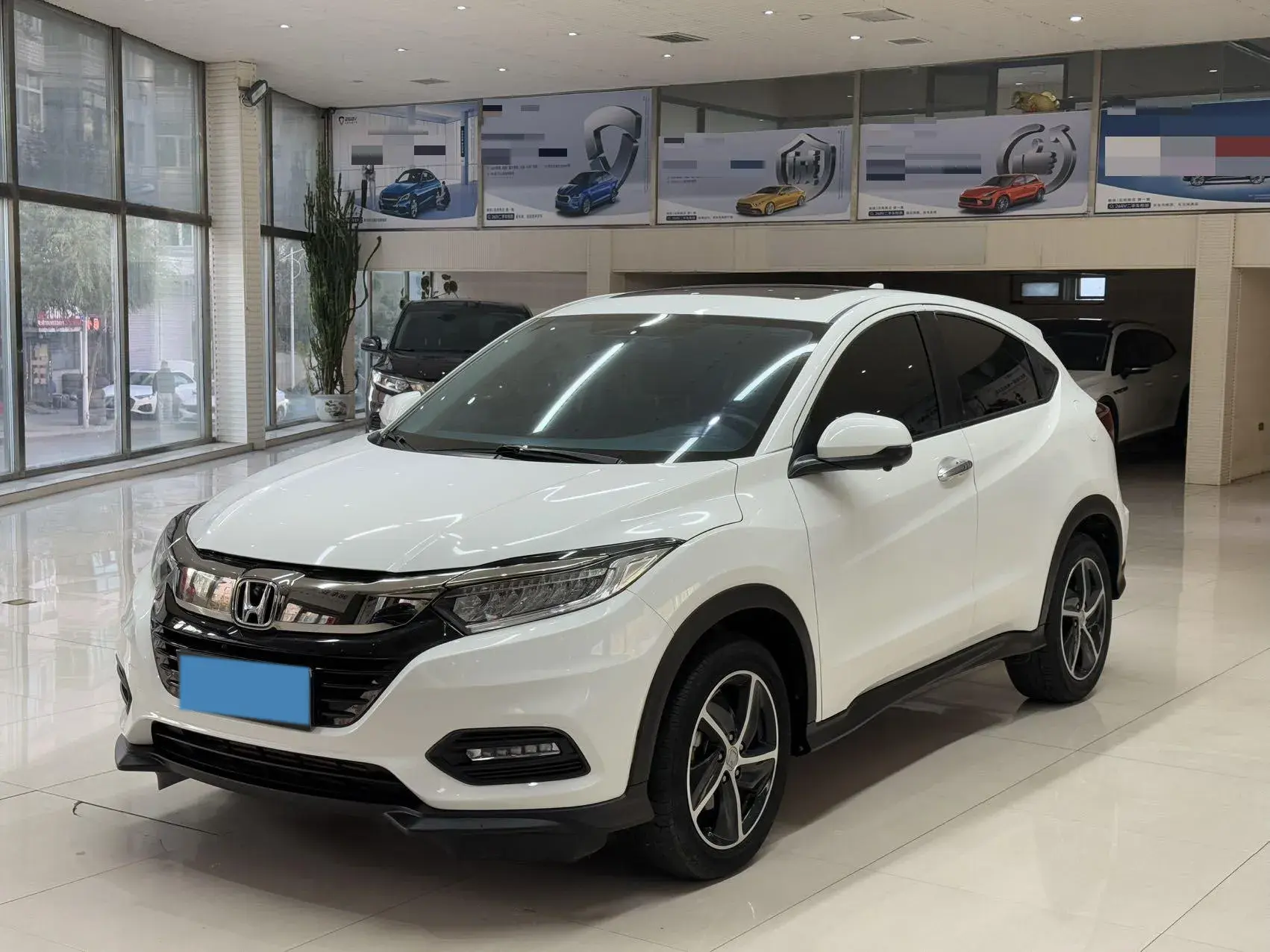 2020 HONDA XR-V view 1