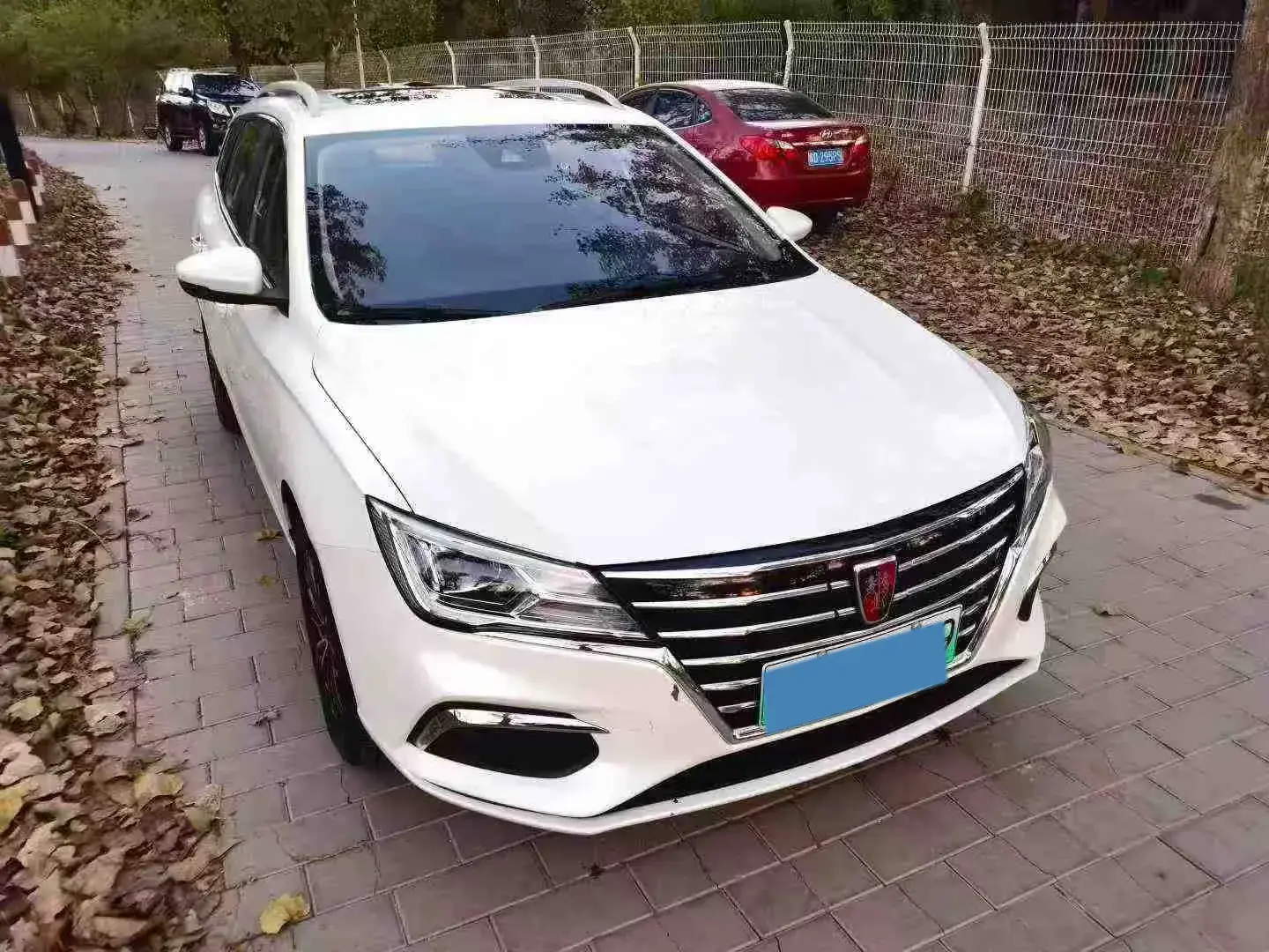 2019 ROEWE EI5 thumbnail 3
